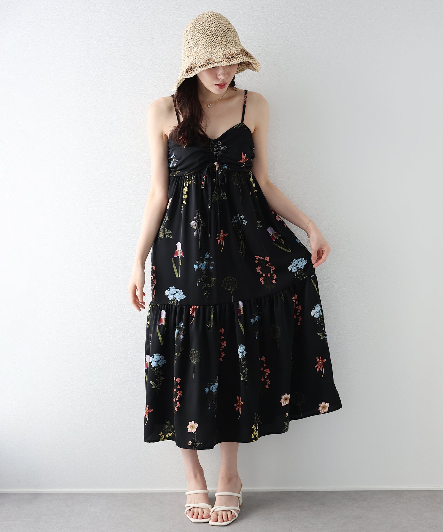 フラワーシャーリングキャミワンピース