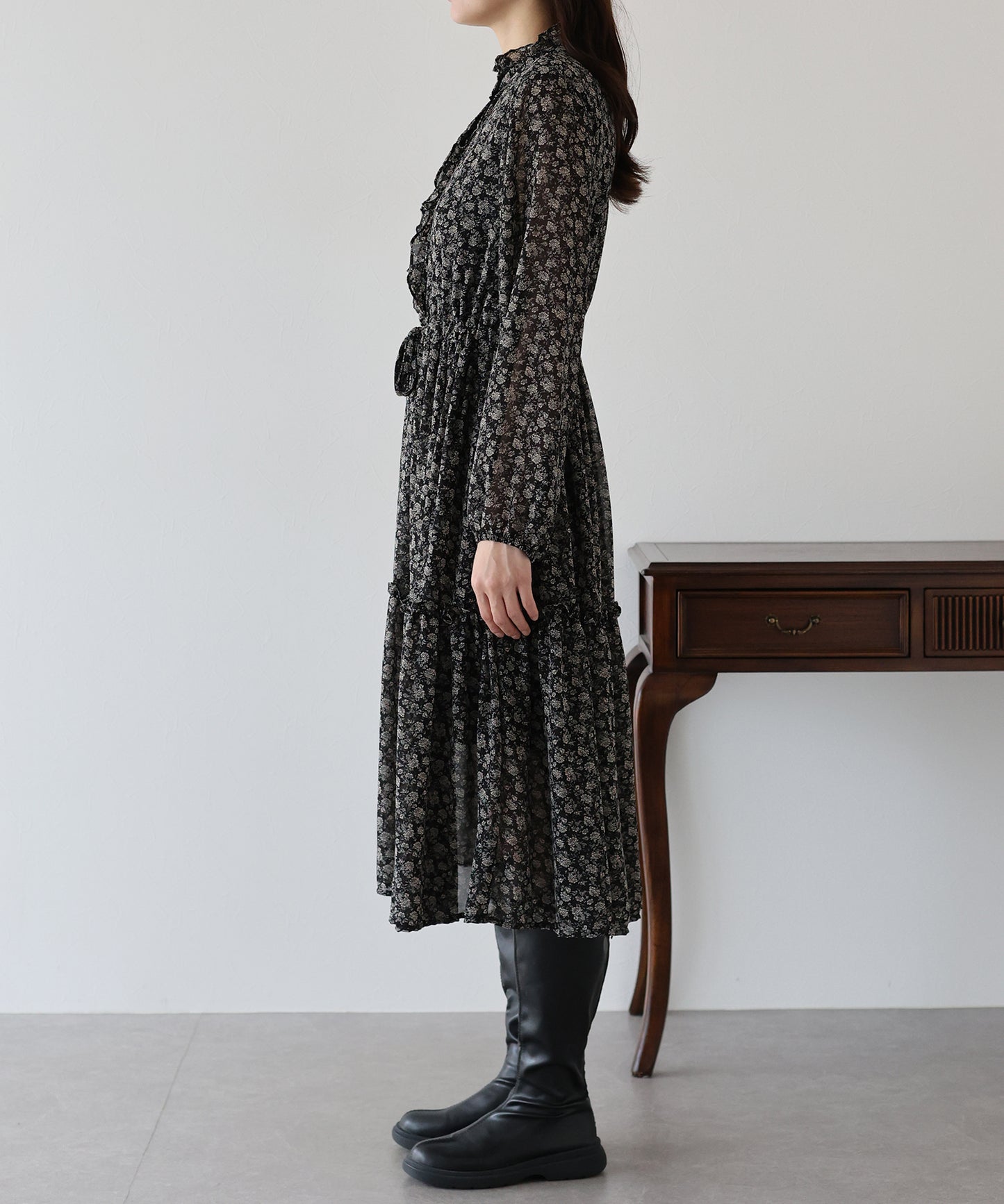 【TIME SALE】フロントフリルワンピース