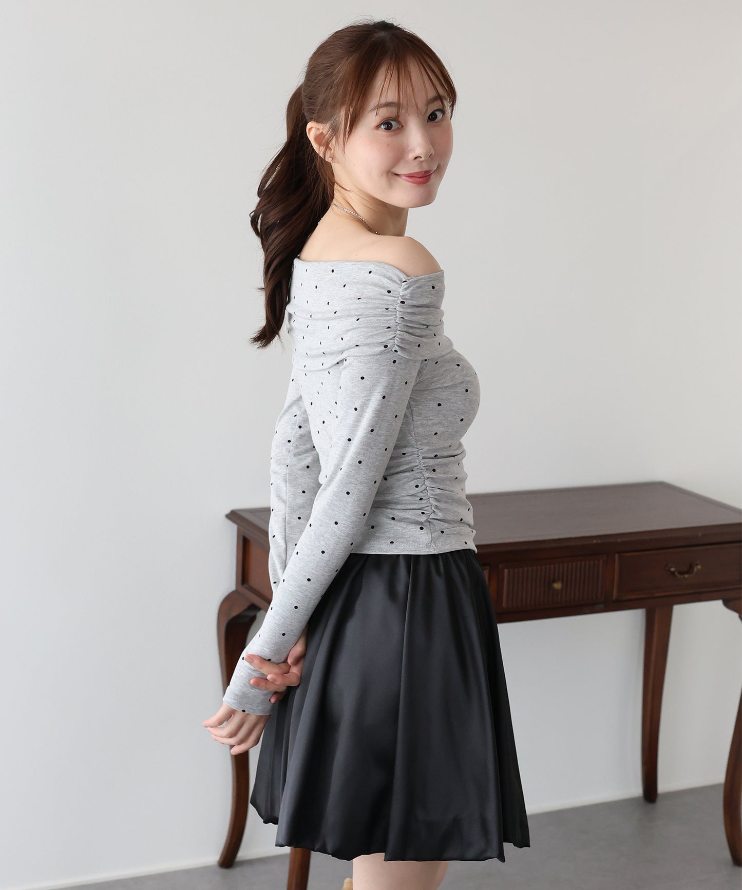 【早割5％OFF】ドットオフショルダーカットソー【メール便】