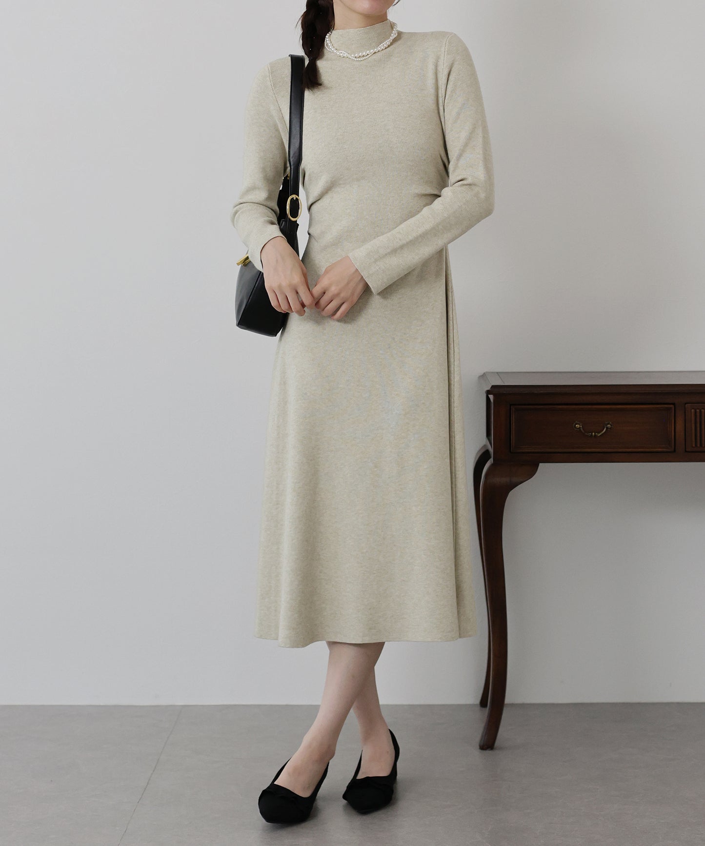 サイドタックニットワンピース