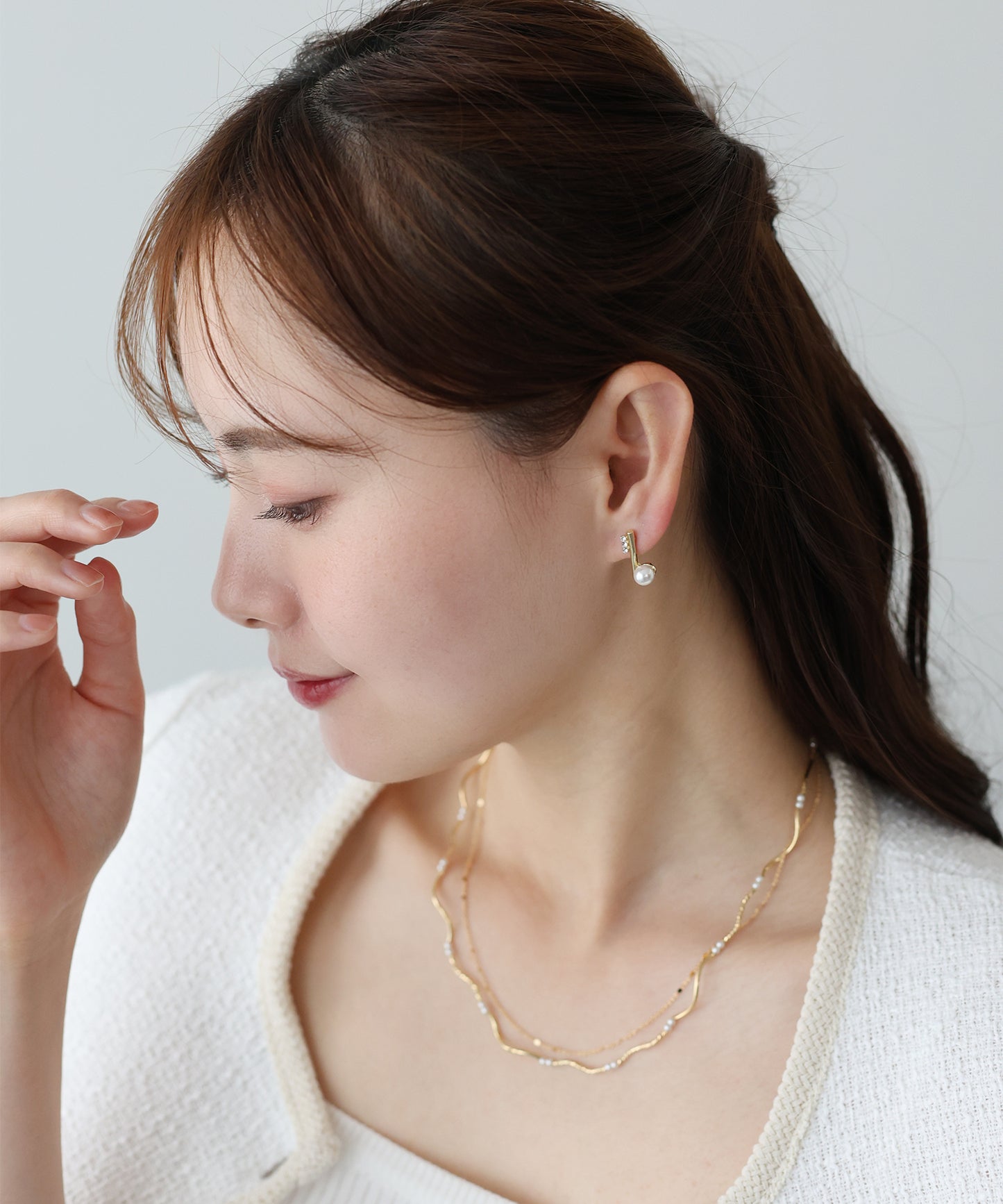 ラインビジューパールピアス【メール便】