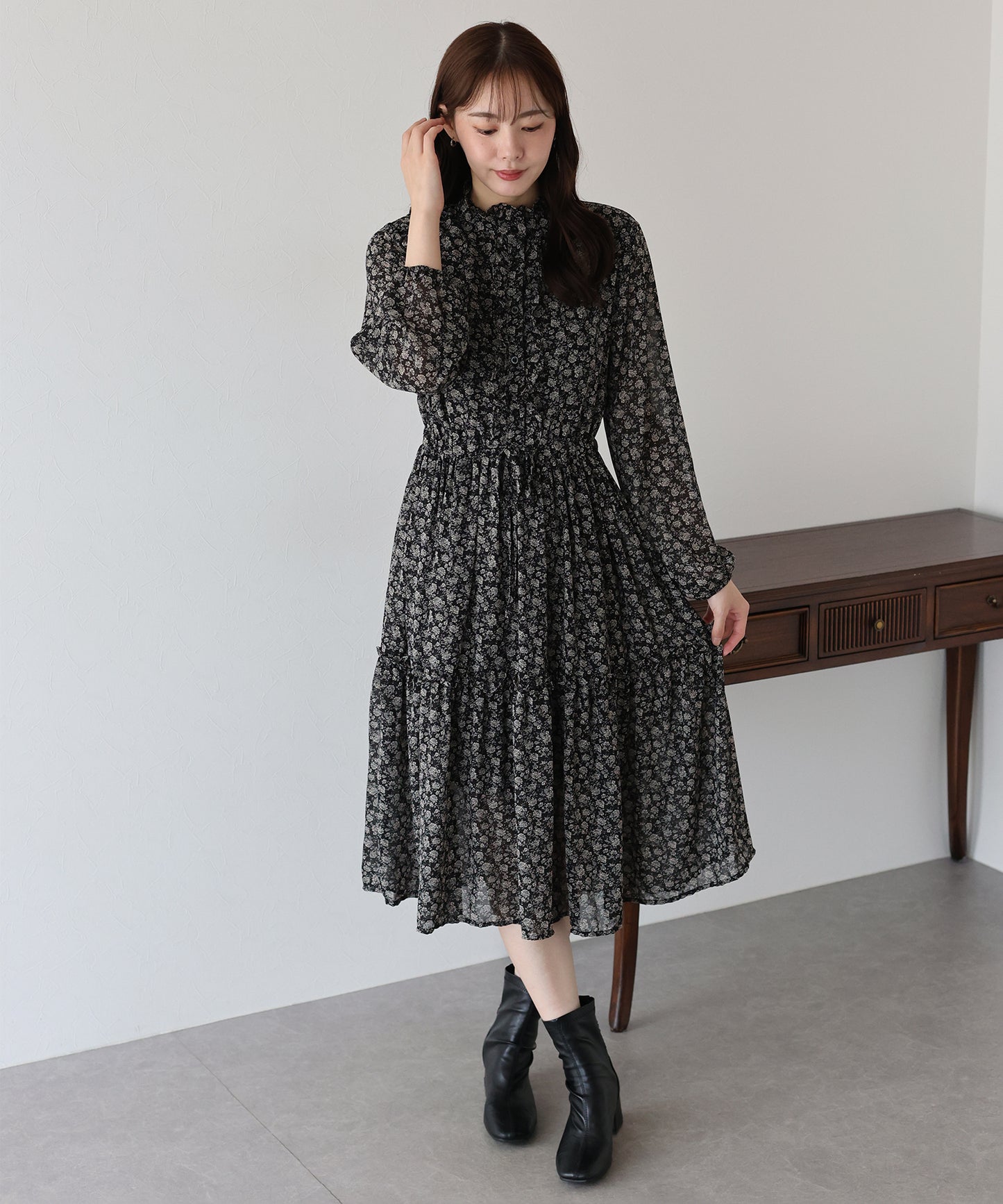 【TIME SALE】フロントフリルワンピース