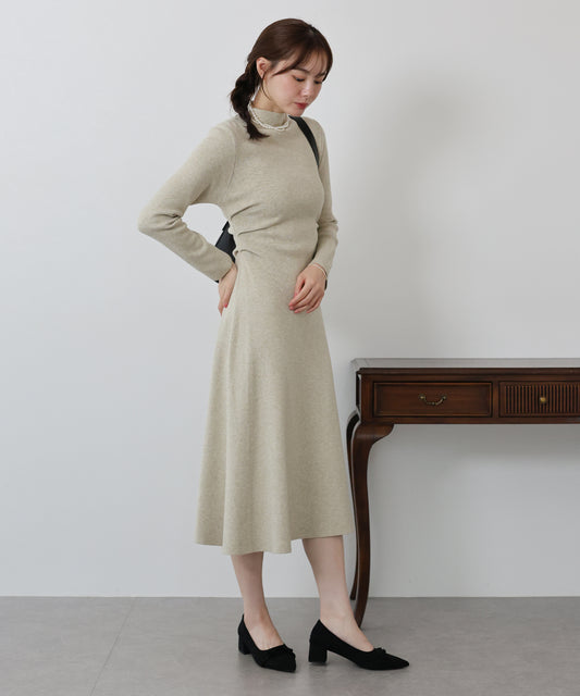 【早割5％OFF】サイドタックニットワンピース