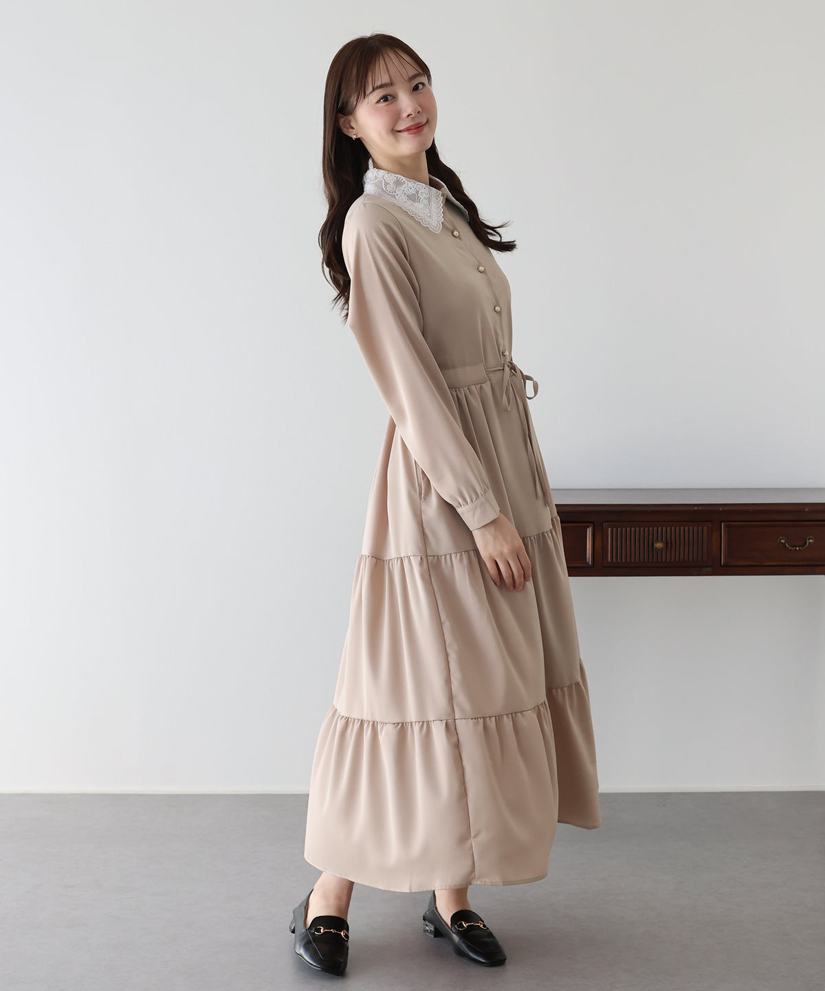 【早割5％OFF】《選べる着丈》レースカラーティアードワンピース