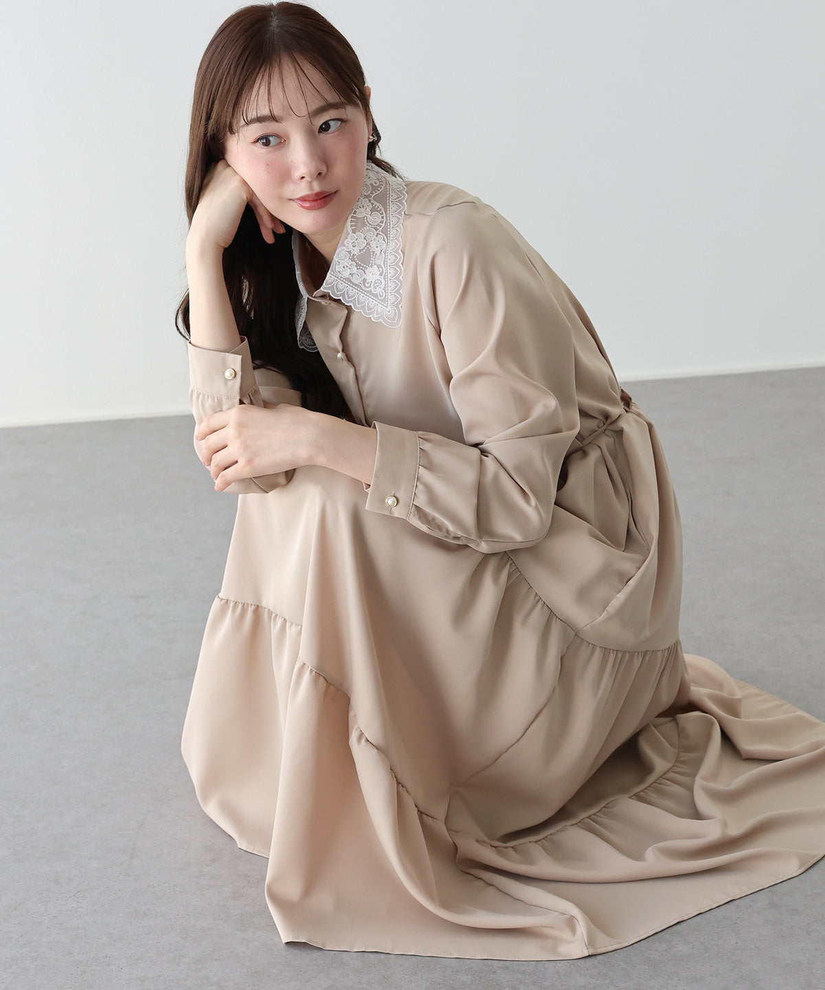 【早割5％OFF】《選べる着丈》レースカラーティアードワンピース