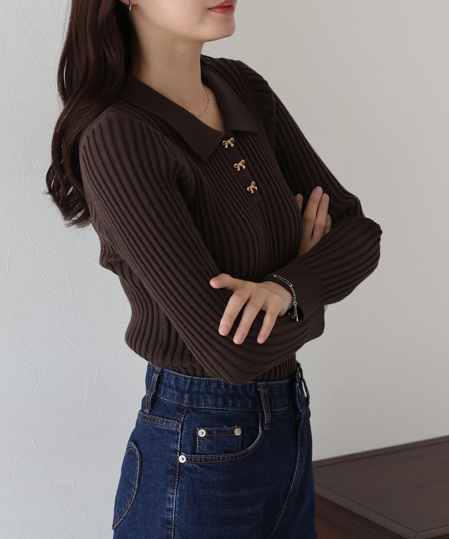 リボンボタンポロ衿ニット