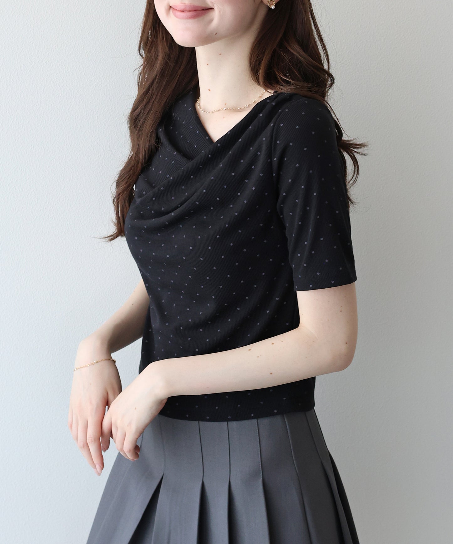 【早割5％OFF】ドットドレープネックリブTシャツ【メール便】