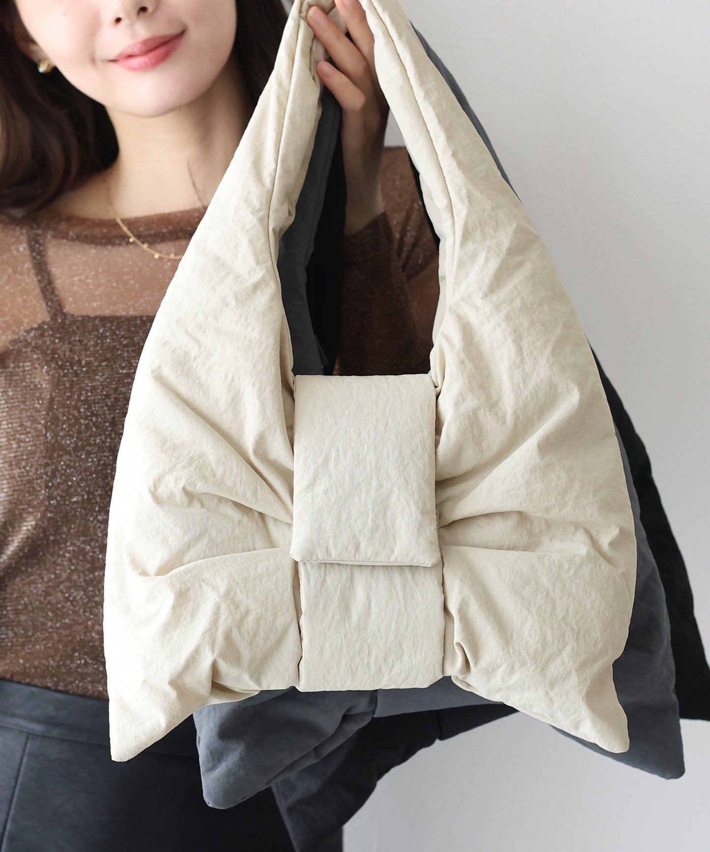 ミニリボンパテッドバッグ