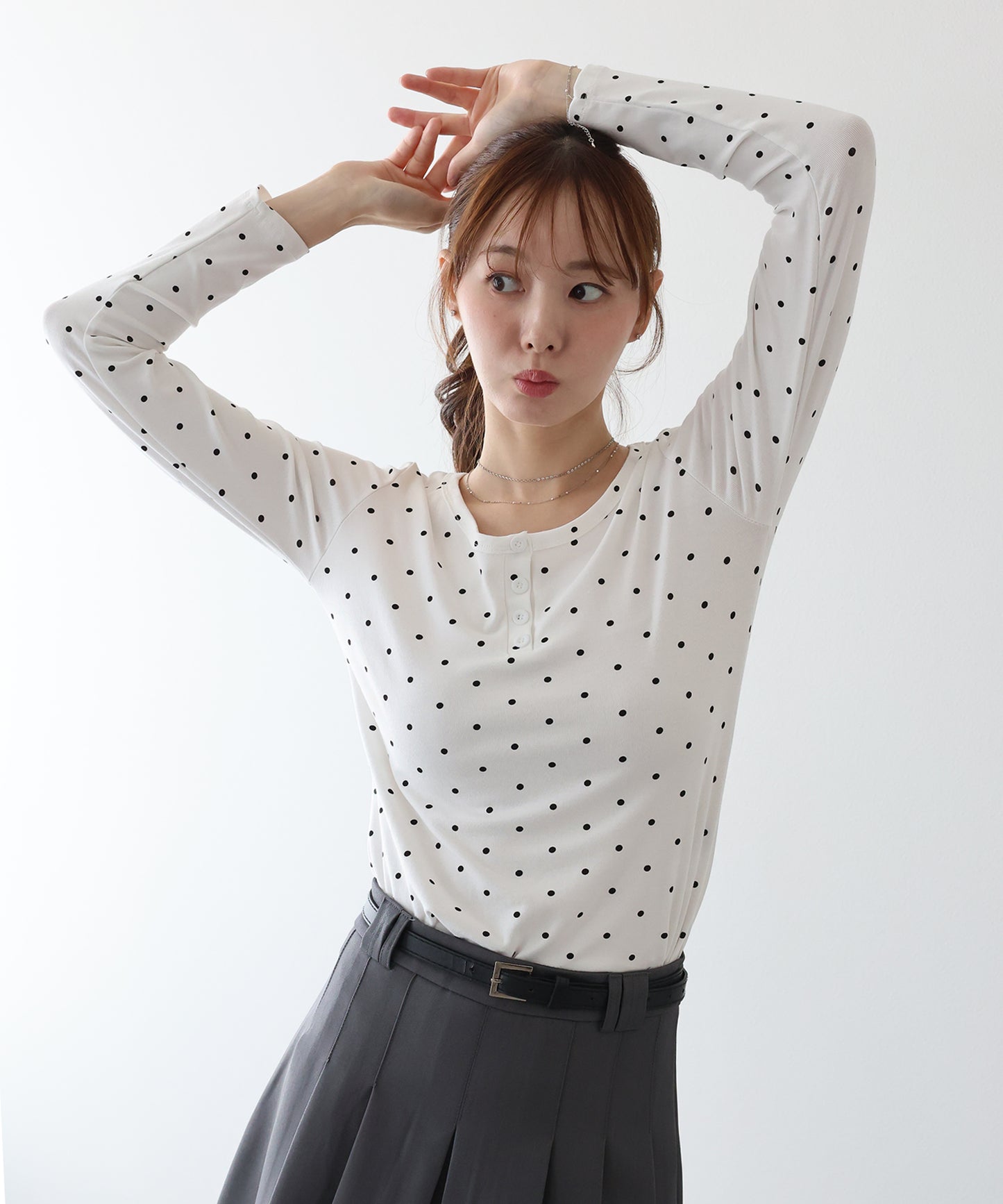 【早割5％OFF】ヘンリーネックドットロングＴシャツ【メール便】