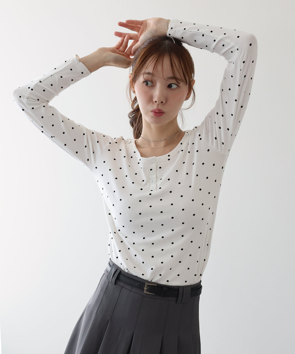 ヘンリーネックドットロングＴシャツ【メール便】