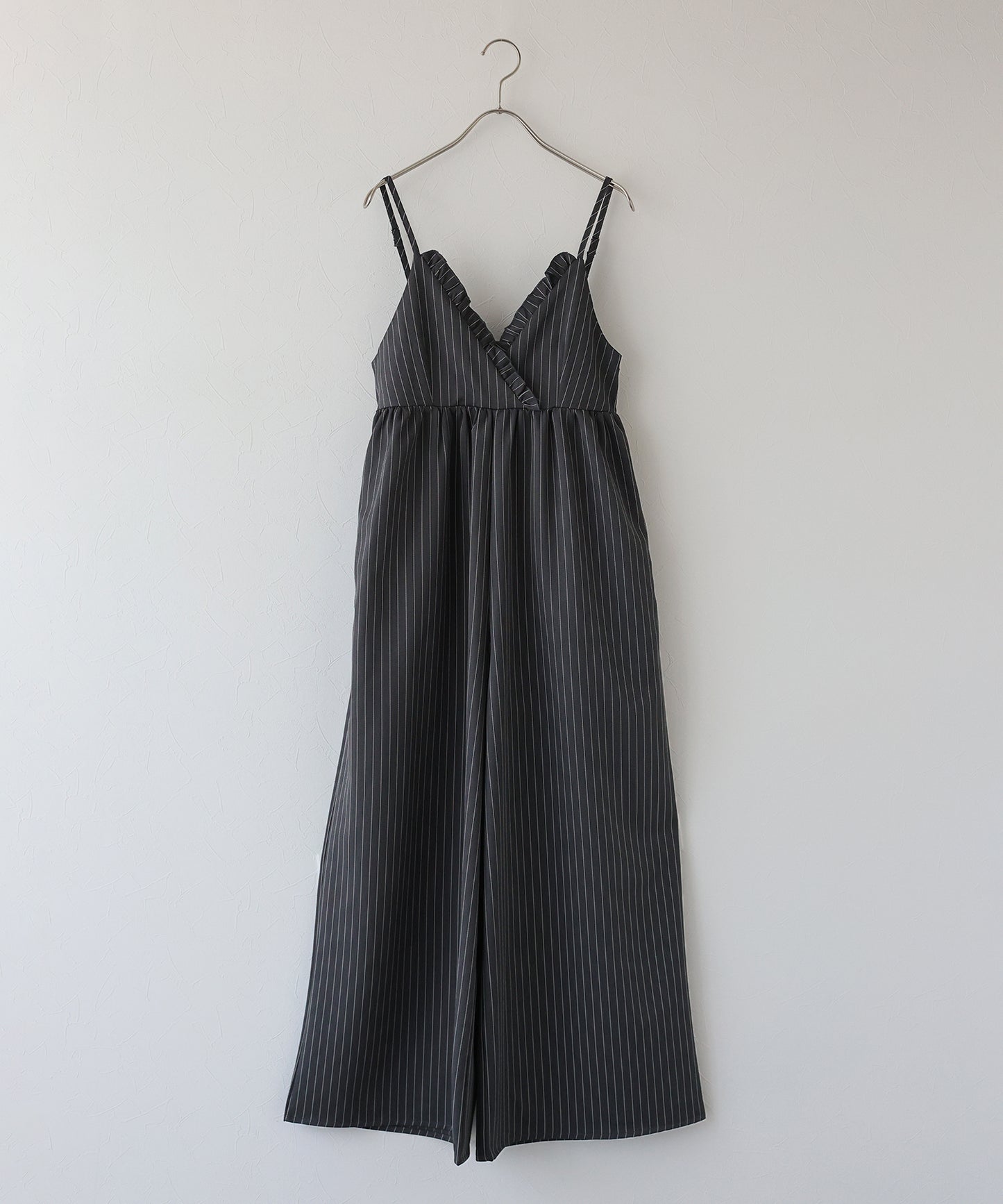 【TIME SALE】[ J by blue ]ピンストライプフリルサロペット