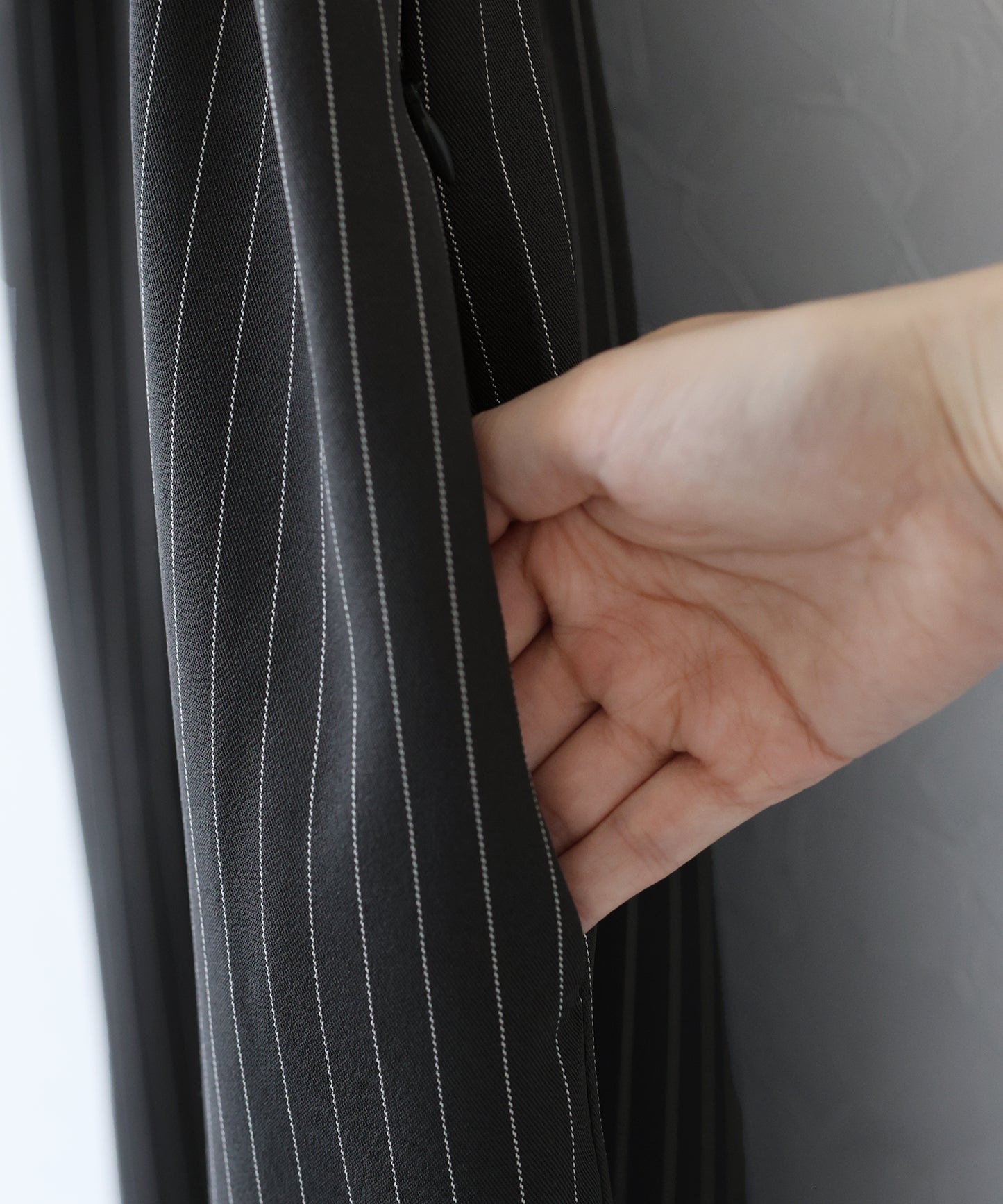 【TIME SALE】[ J by blue ]ピンストライプフリルサロペット