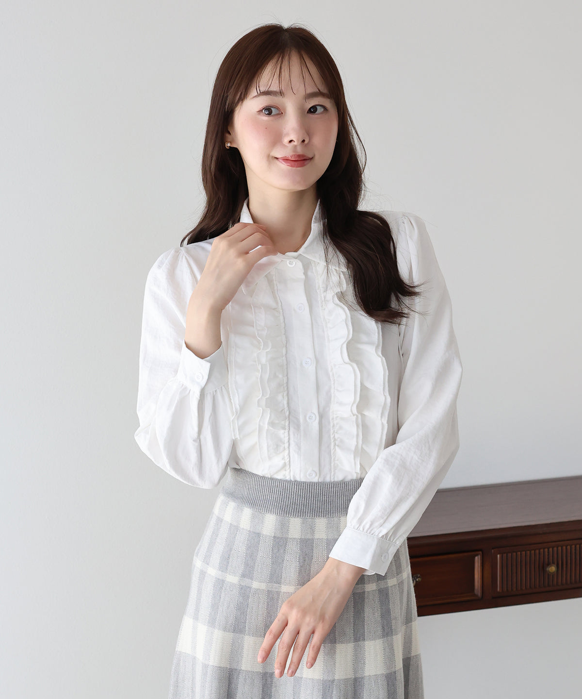 【早割5％OFF】フロントフリルブラウス【メール便】