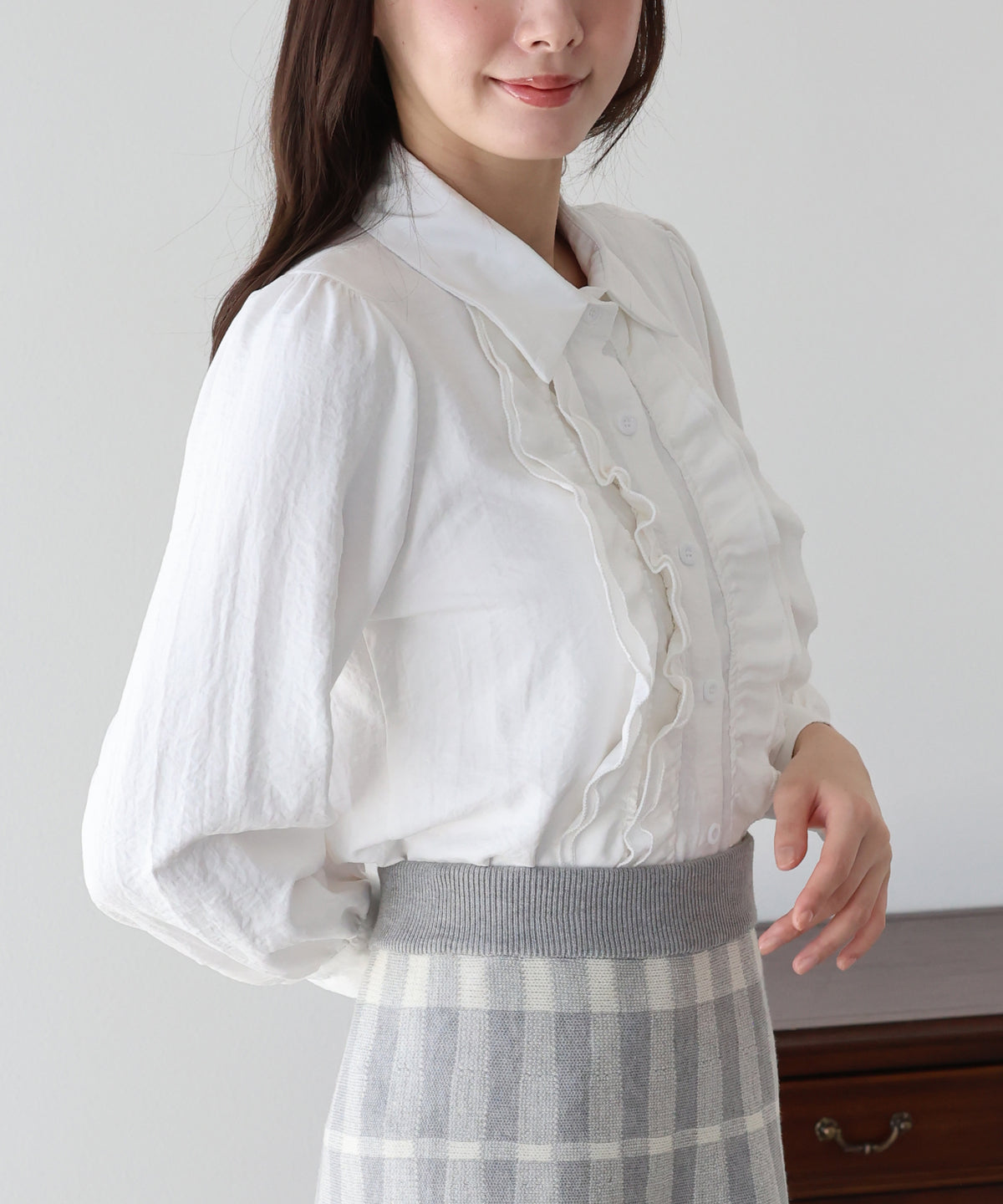 【早割5％OFF】フロントフリルブラウス【メール便】