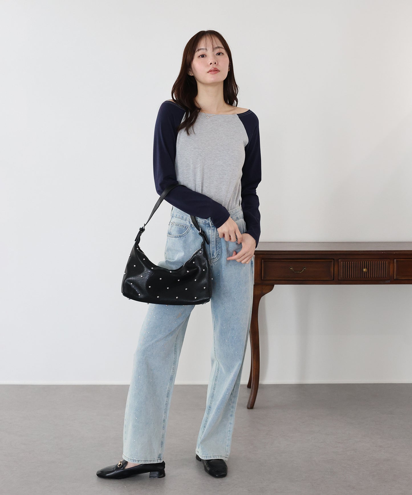 オフショルダーカットソー【ネコポス】