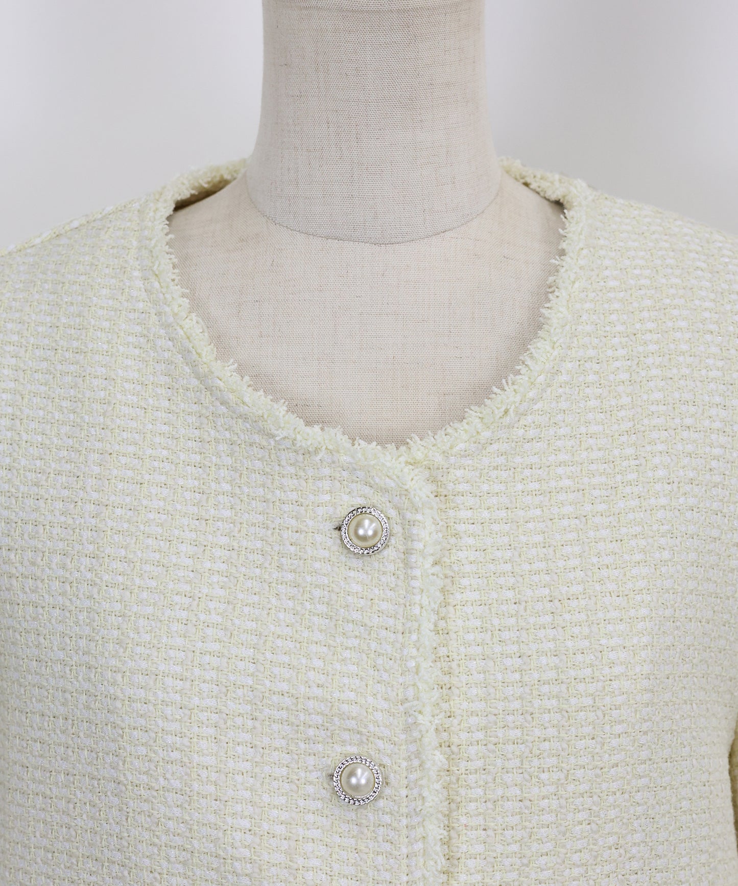 パールボタンツイードジャケット