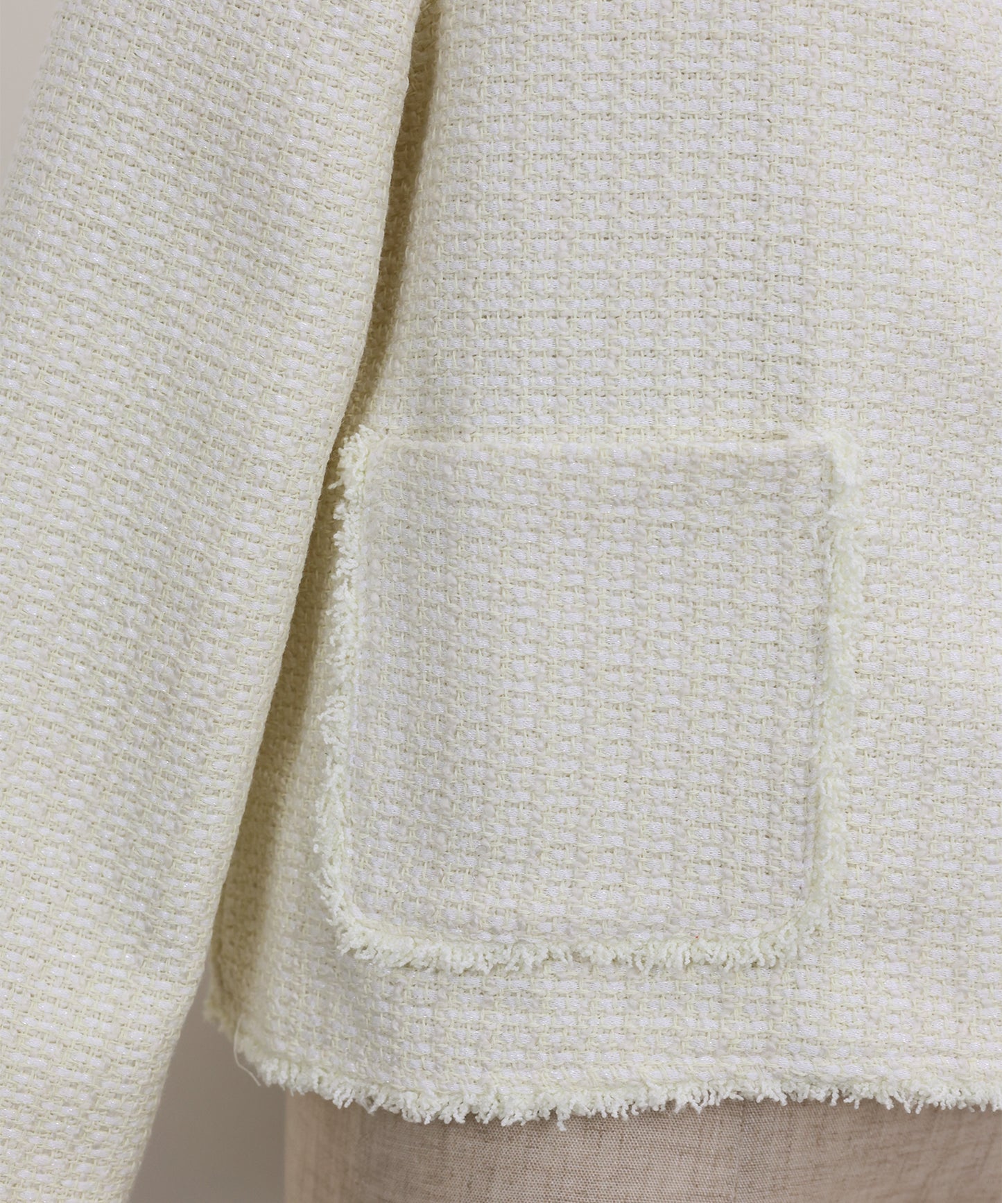 パールボタンツイードジャケット