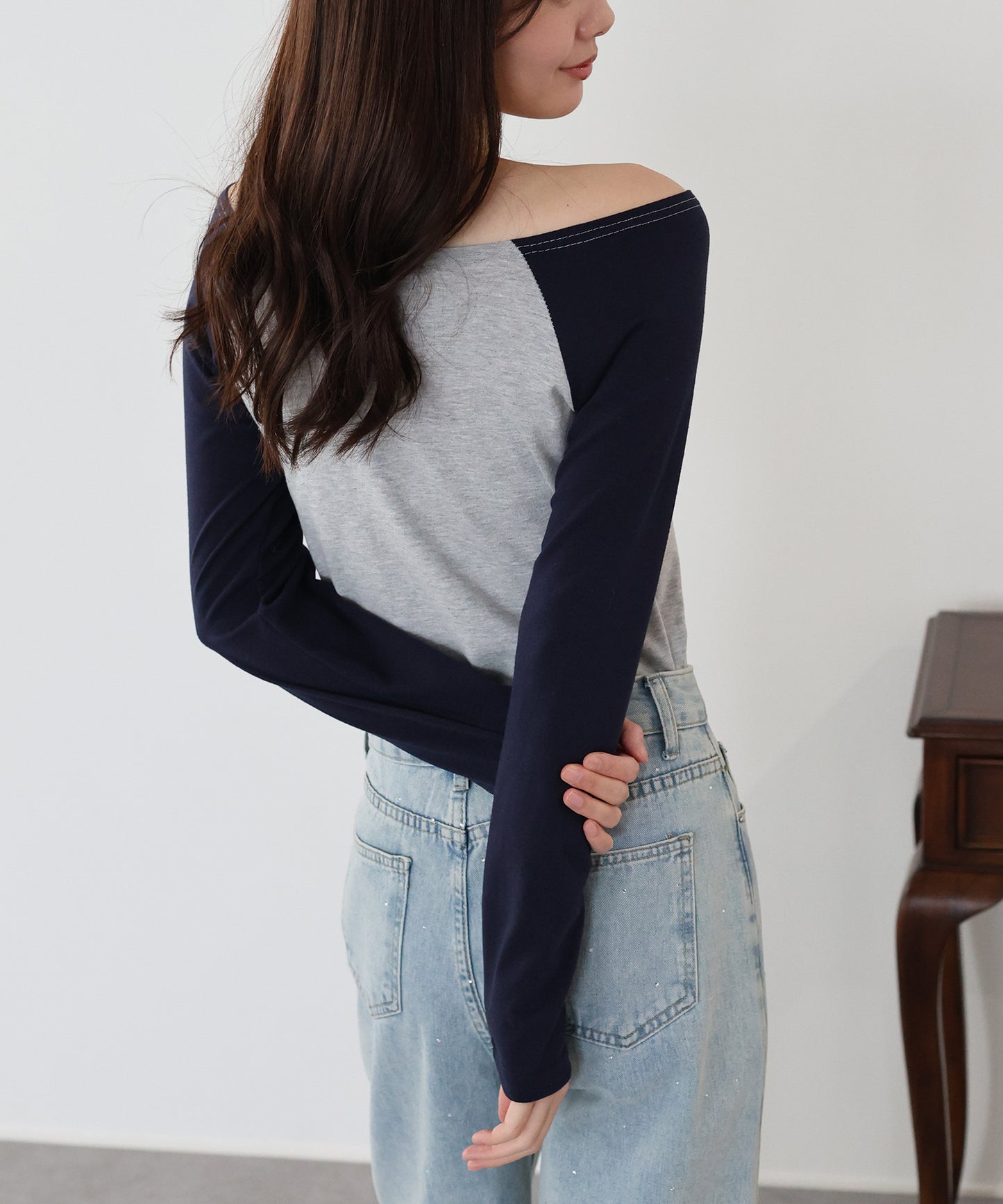 オフショルダーカットソー【ネコポス】