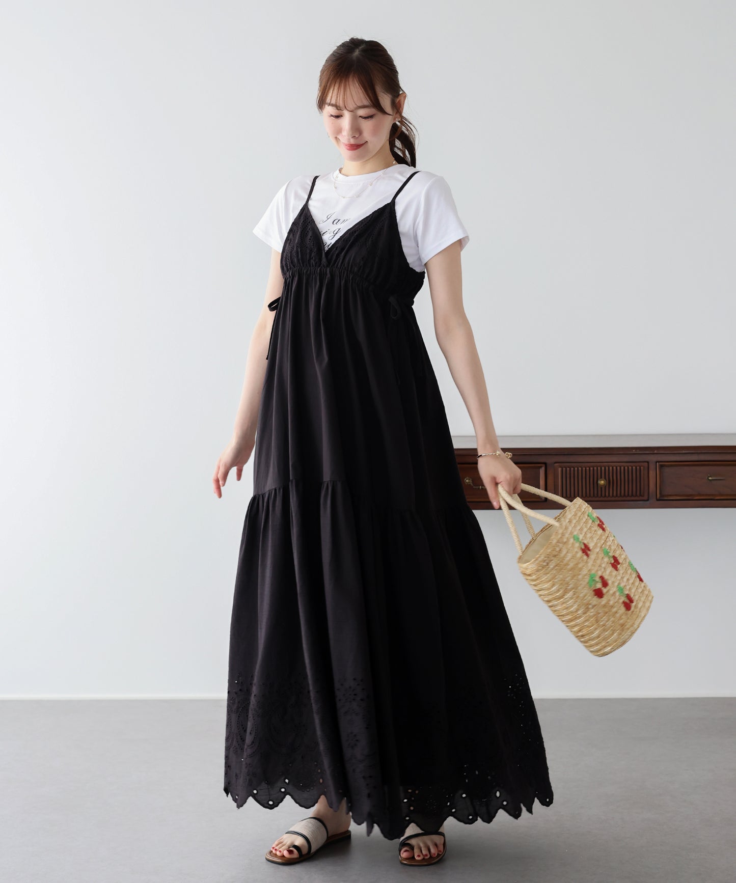 【早割5％OFF】《ショート＆ミディアム選べる着丈》コットンレースサイドリボンキャミワンピース