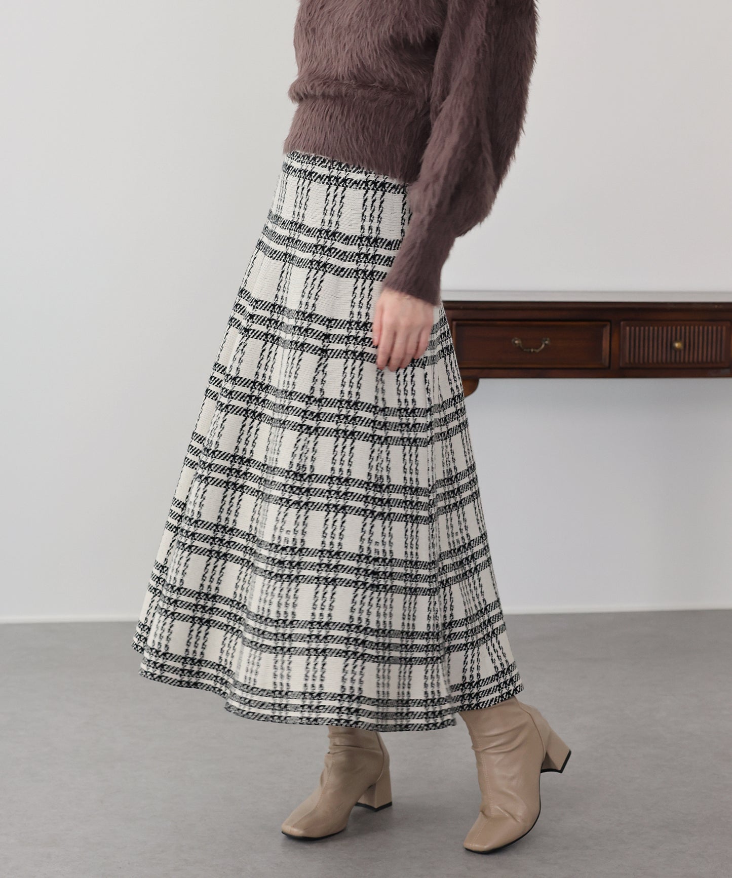 ロングチェックスカート