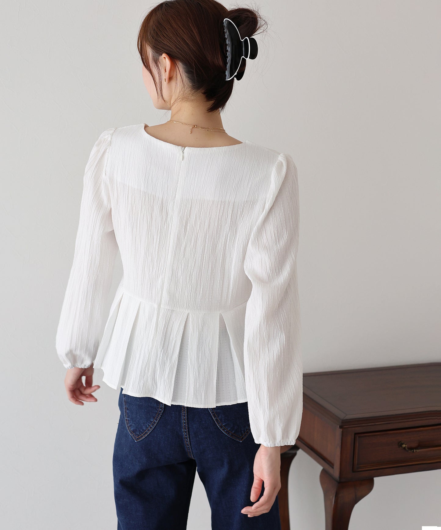 【早割5％OFF】ハートネックプリーツブラウス【ネコポス】
