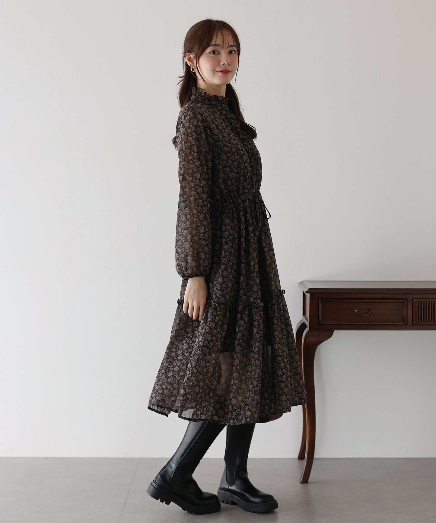 【TIME SALE】フロントフリルワンピース