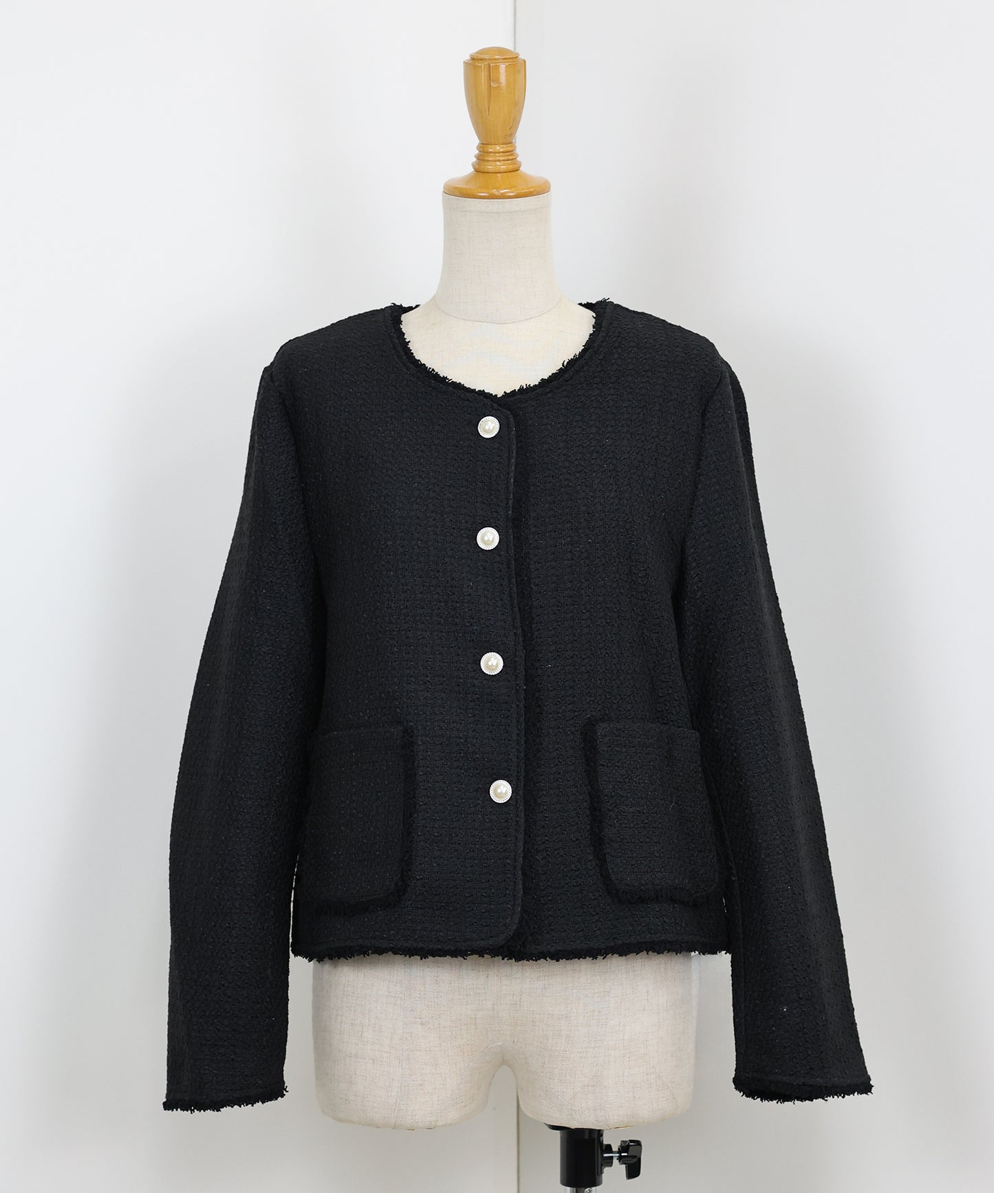 パールボタンツイードジャケット