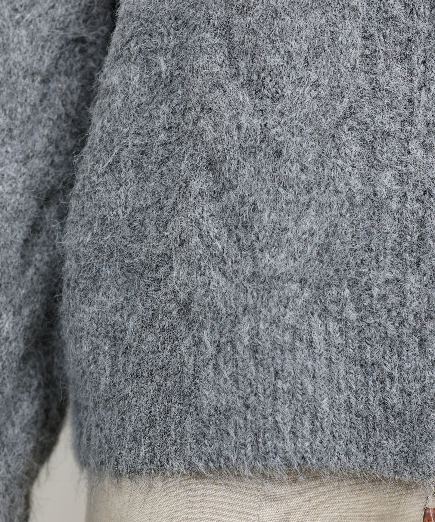 ケーブルダブルジップニット