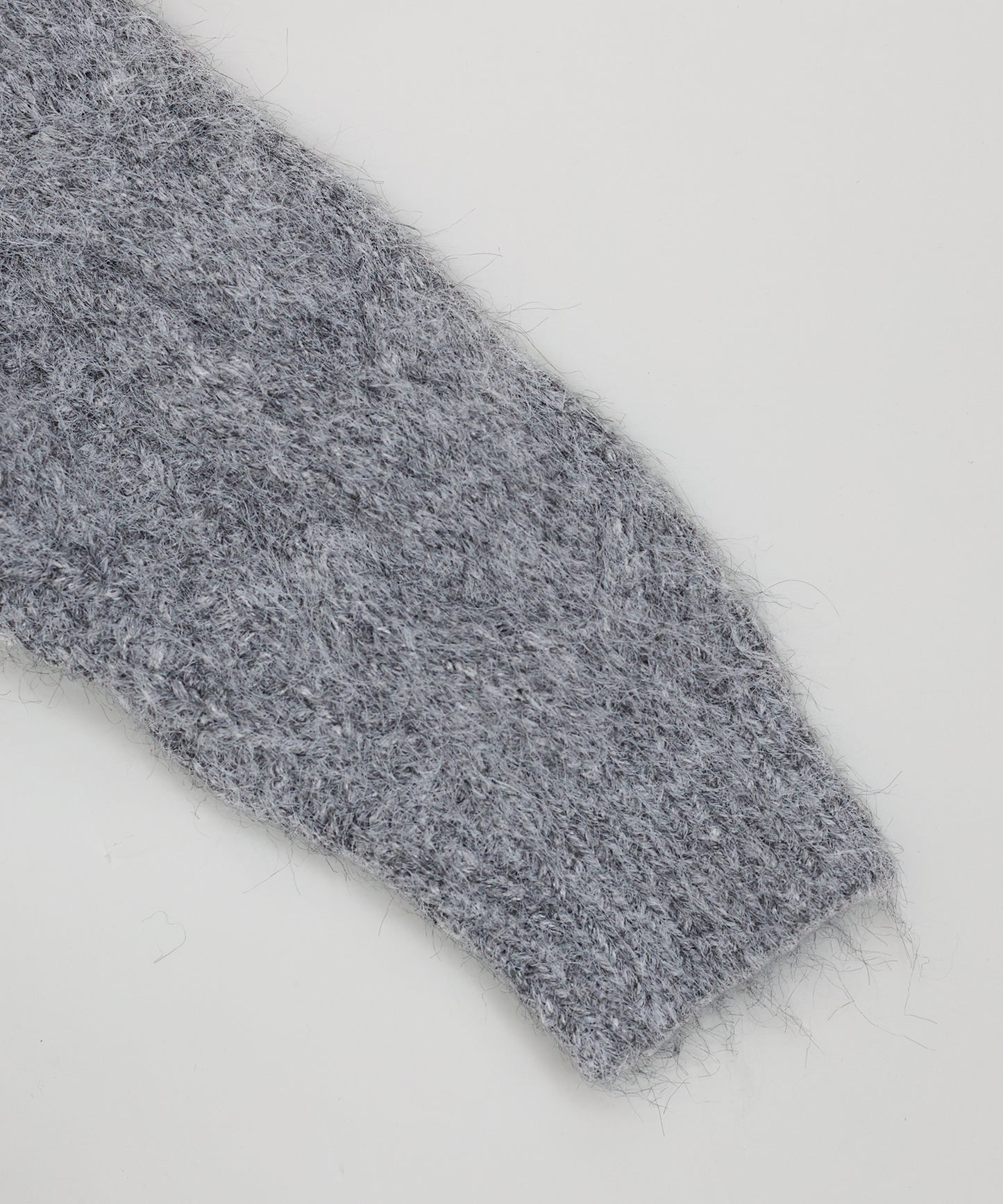 ケーブルダブルジップニット