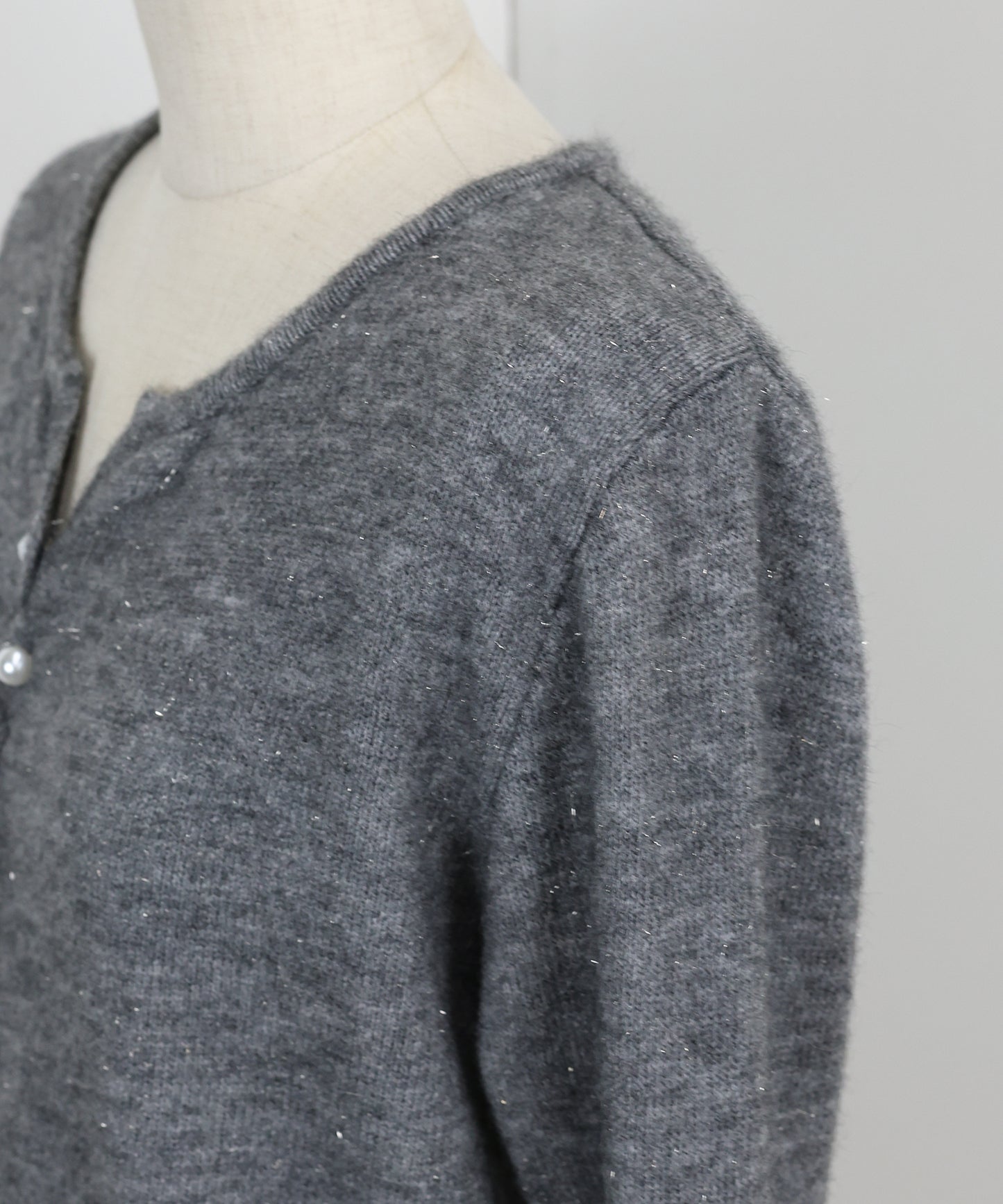 パールボタンラメカーディガン