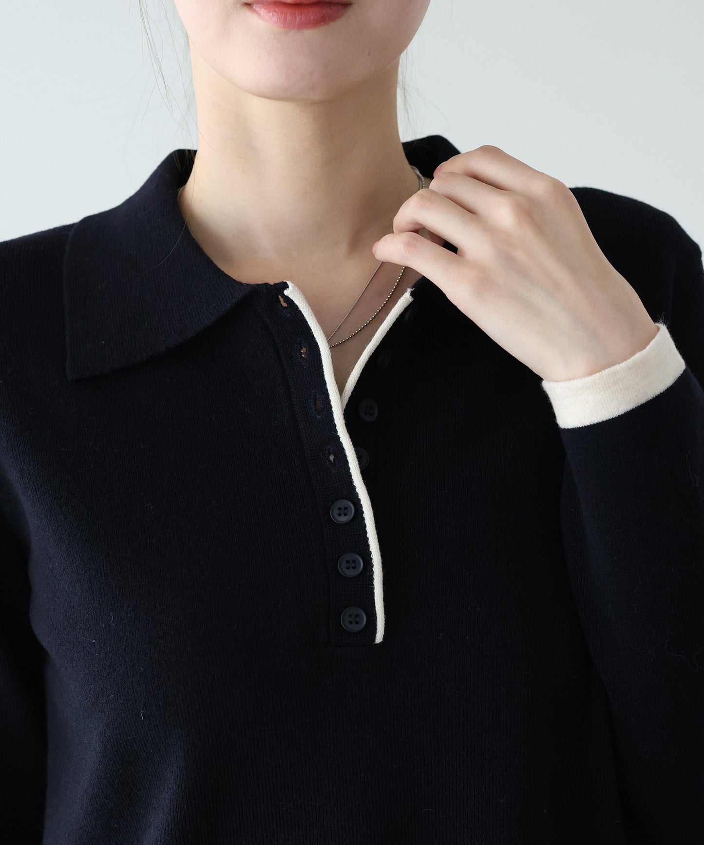 バイカラーポロ襟ニット