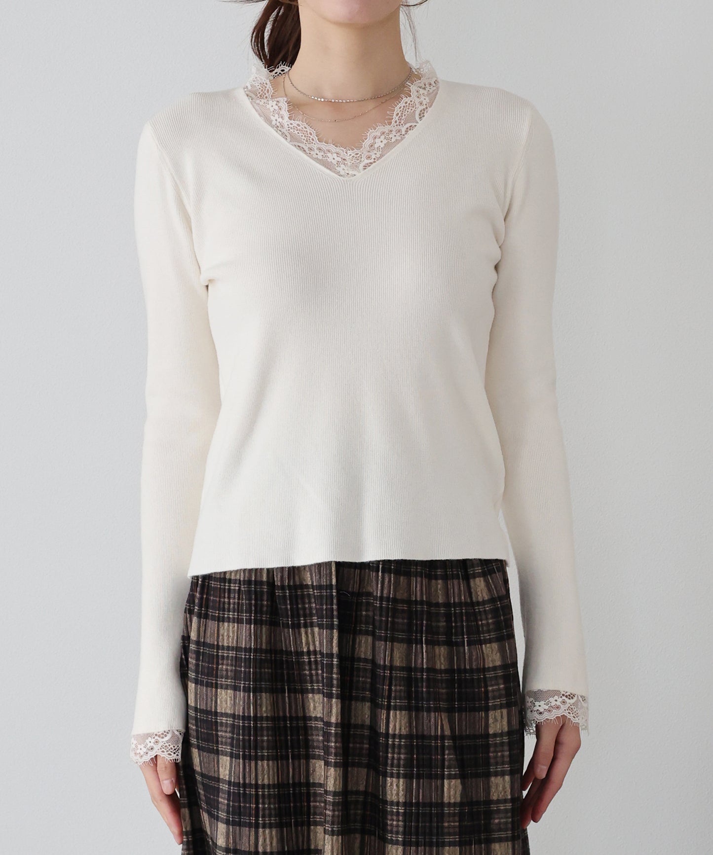 レースドッキングニット