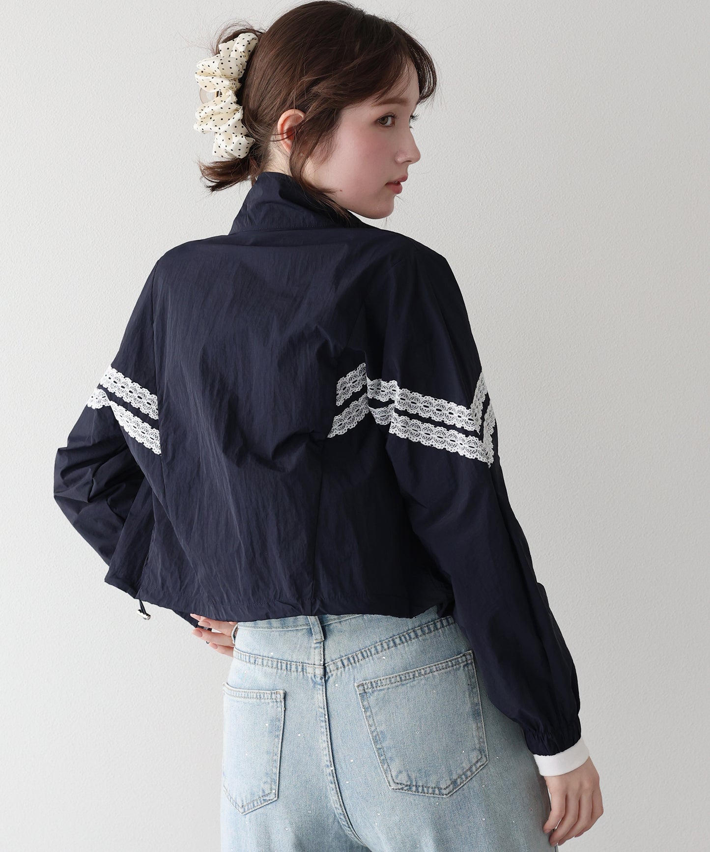 レースナイロントラックジャケット