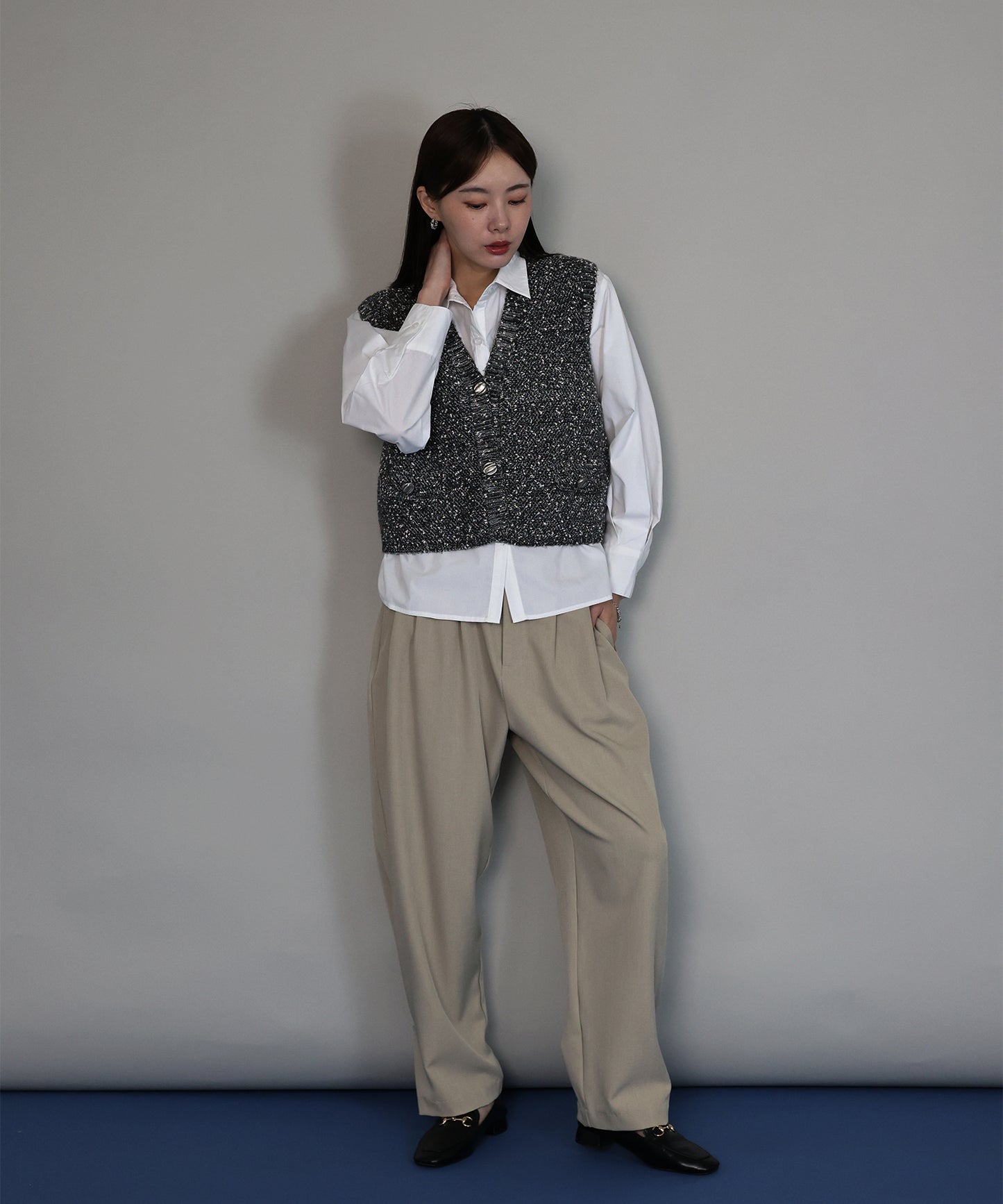 【早割5％OFF】ニュアンスボタンメランジニットベスト[ J by blue ]