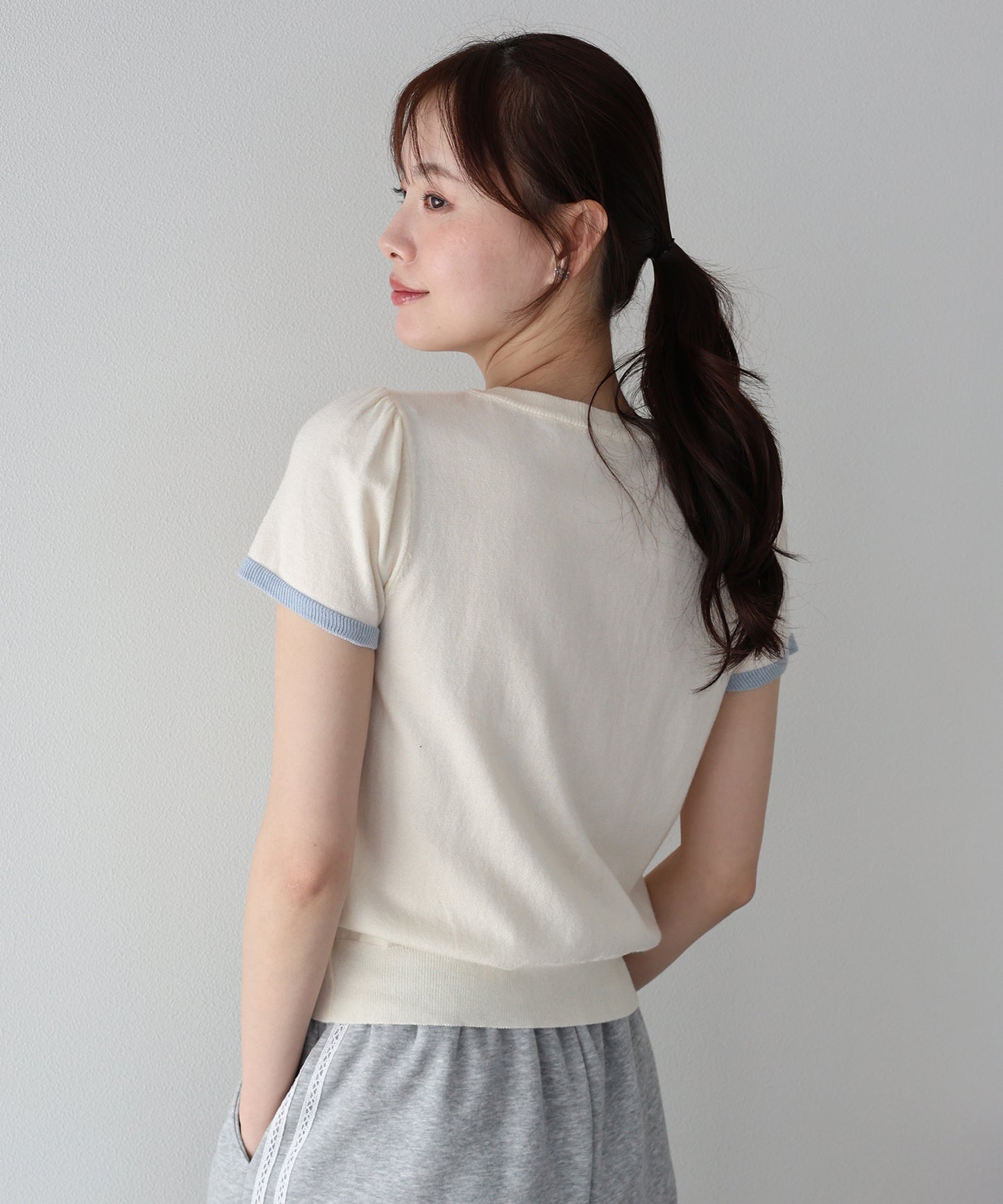 【早割5％OFF】リボン刺繍バイカラーカーディガン