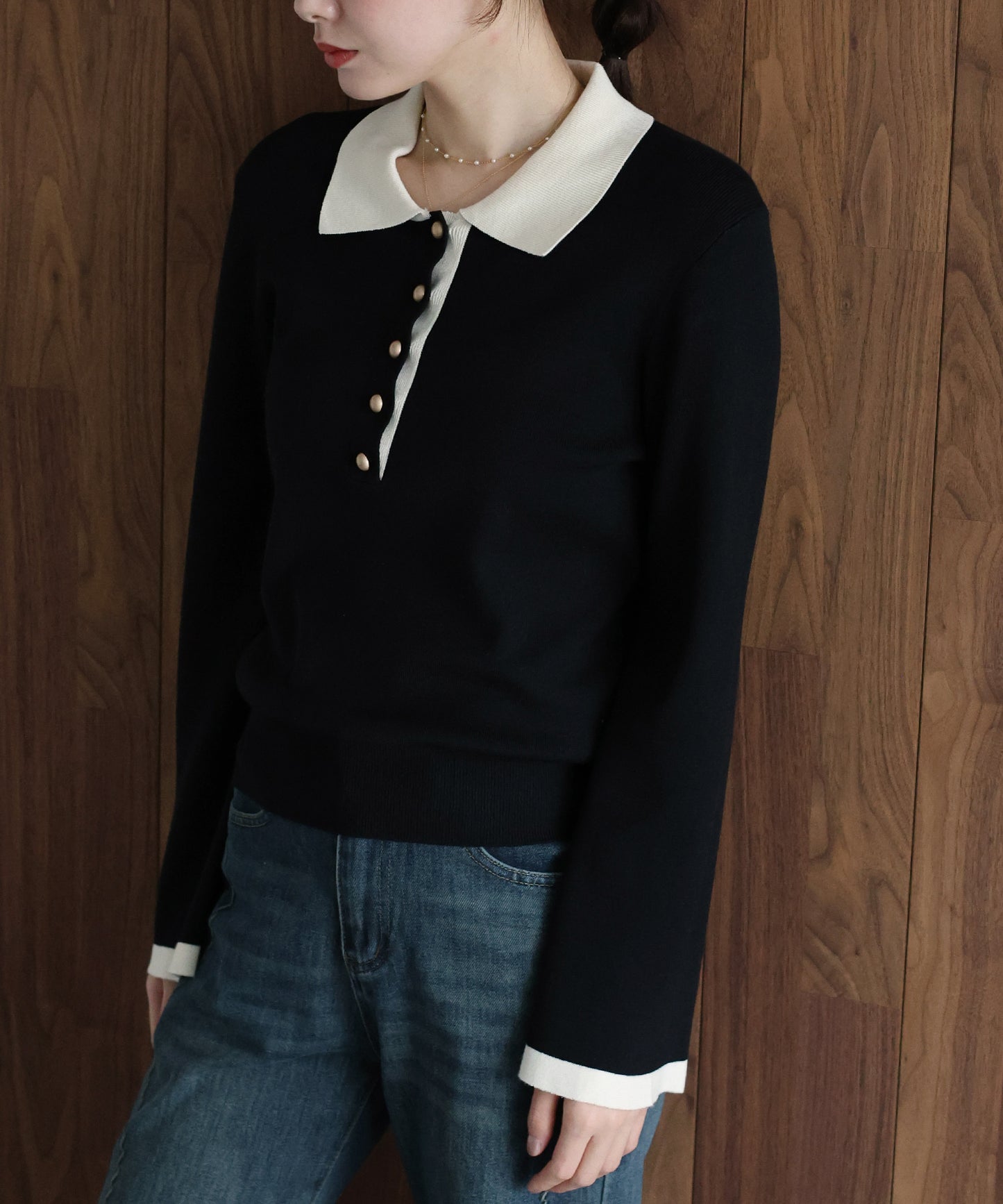 ゴールドボタン配色ポロネックニット