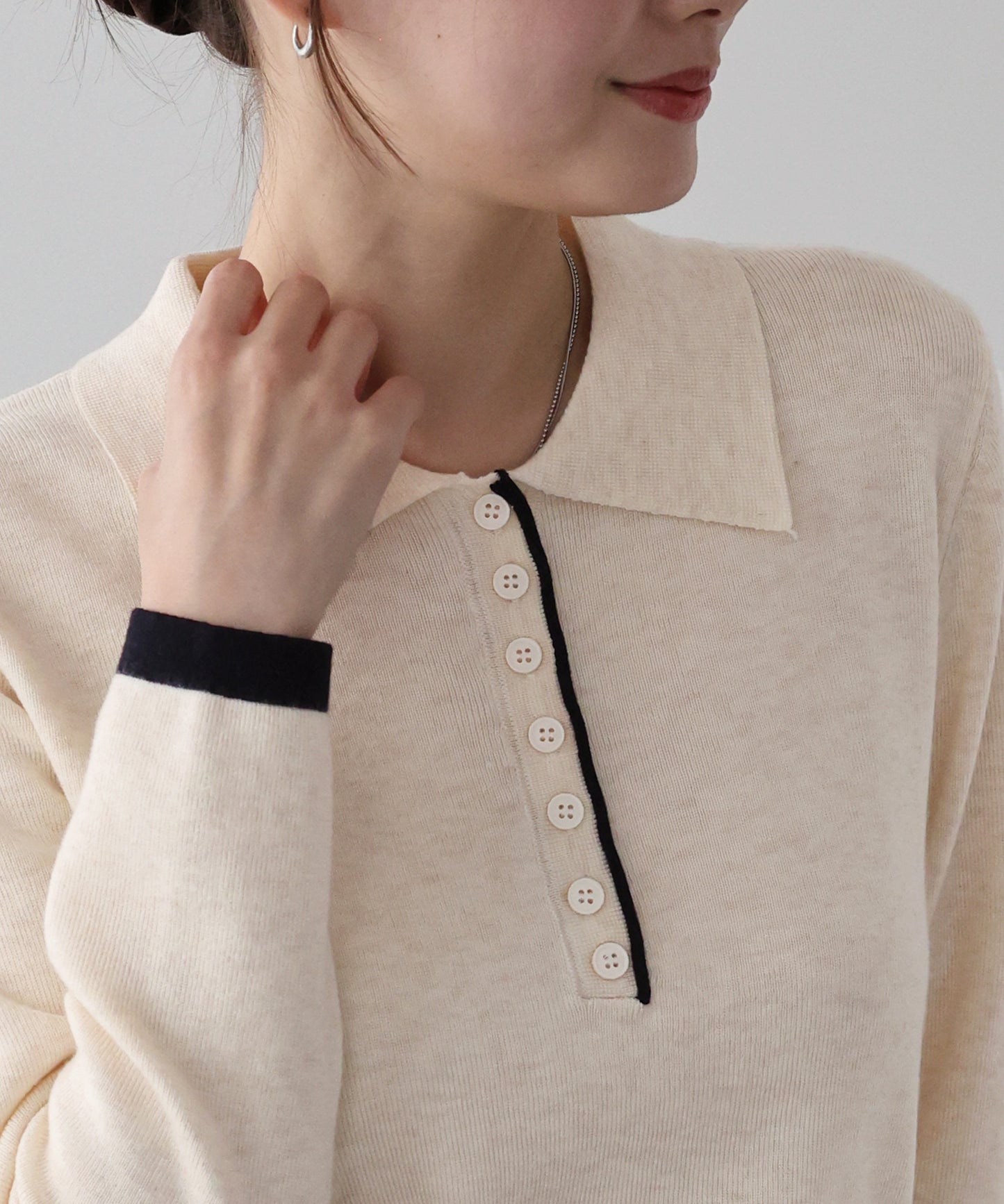 バイカラーポロ襟ニット