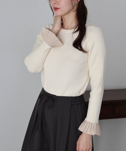 袖口プリーツニット