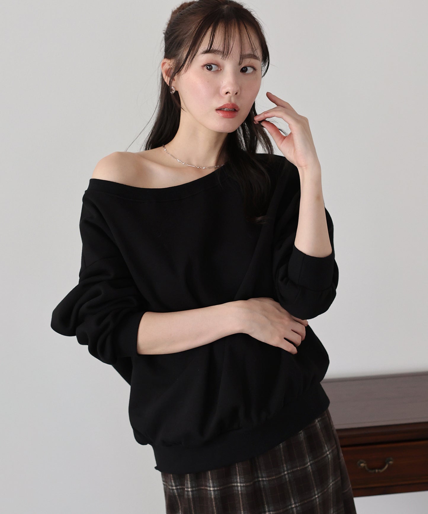 【早割5％OFF】裏起毛オフショルスウェット