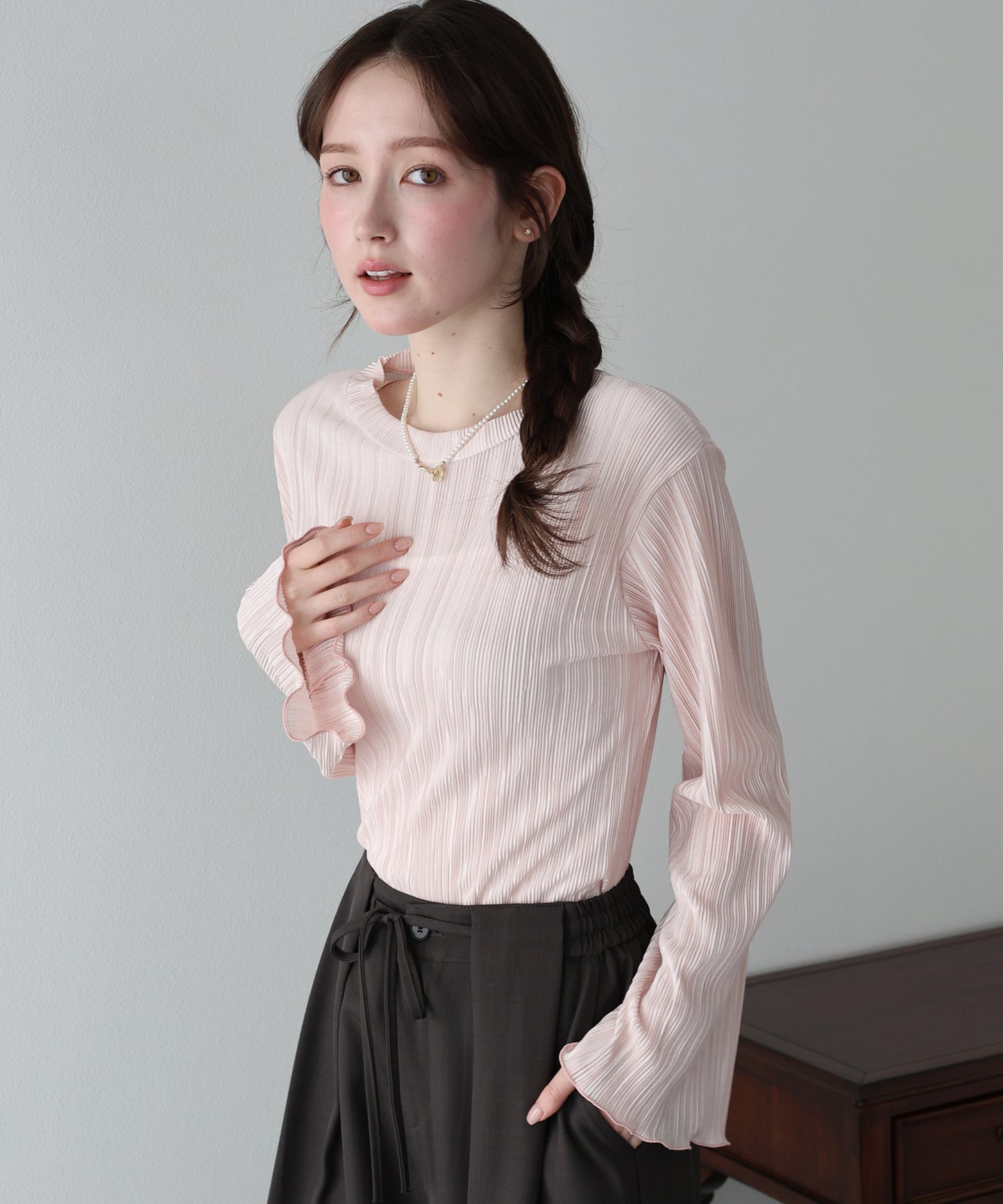 フレアスリーブランダムプリーツメローブラウス【ネコポス】