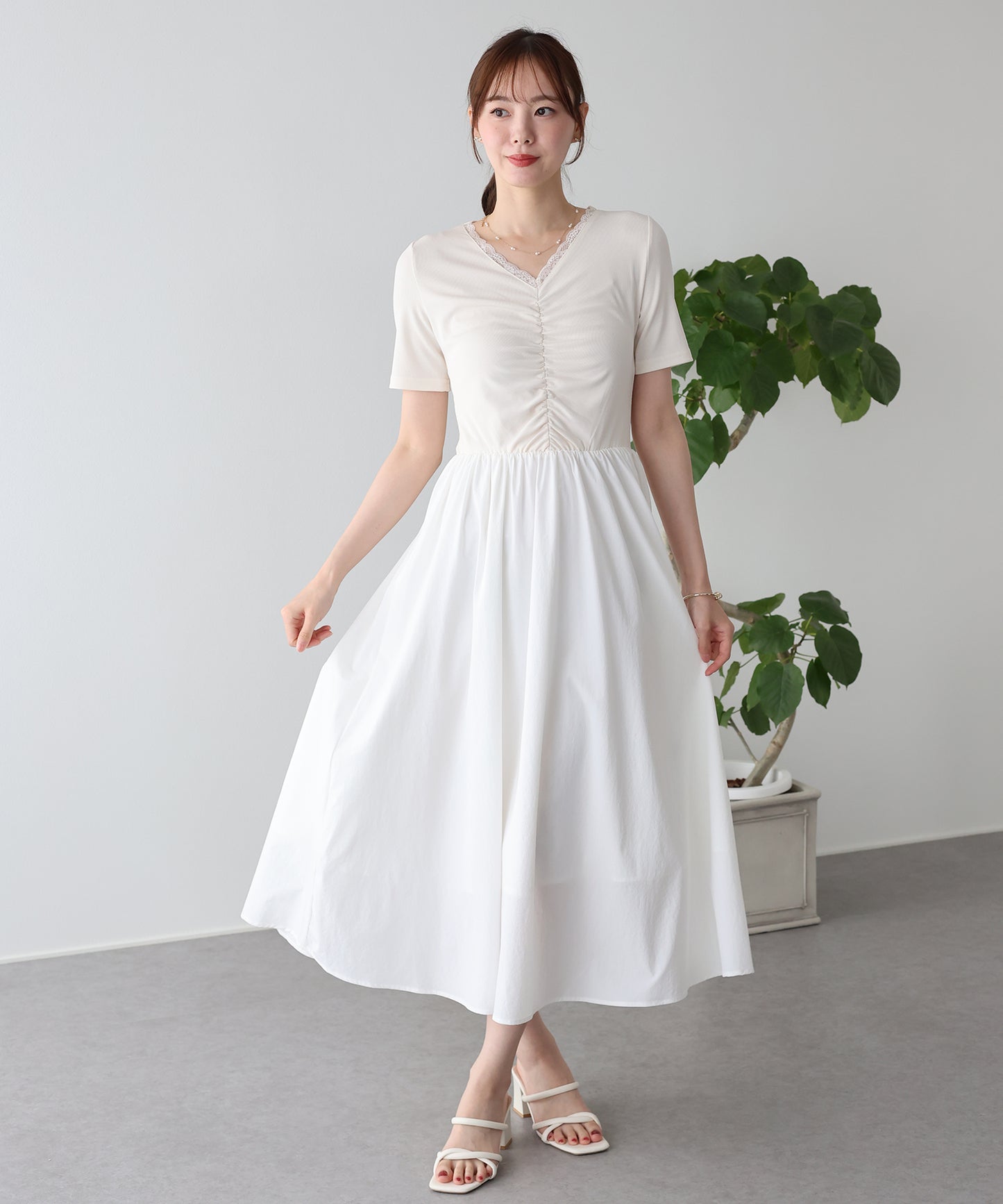 【SALE】フロントシャーリングドッキングワンピース