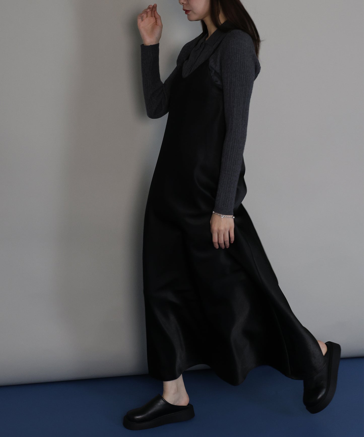 ヘビーサテンキャミワンピース[ J by blue ]