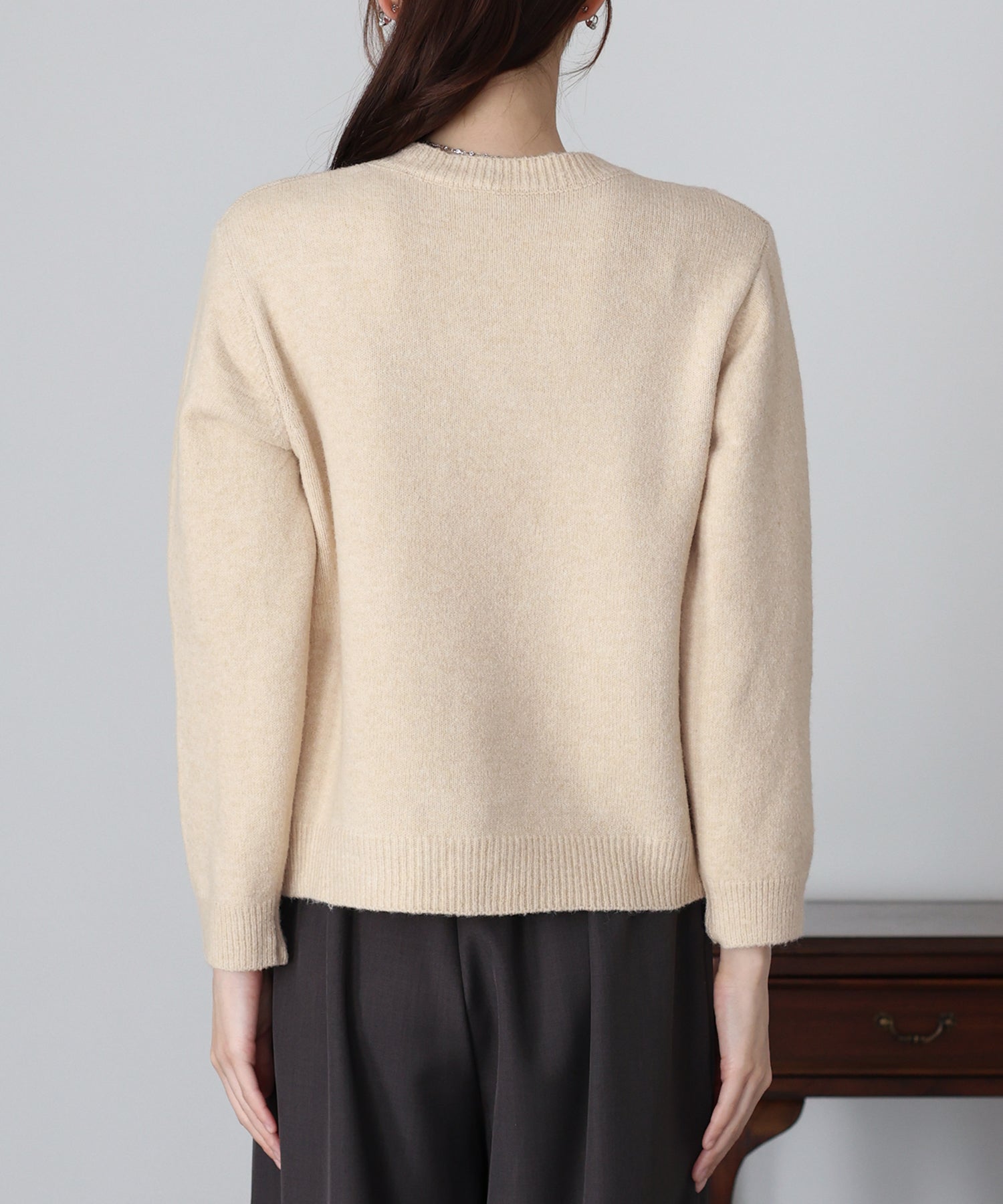 EM フラワービジューカーディガン　ベージュ EMMEL REFINES＞EM フラワー ビジュー カーディガン （BEIGE