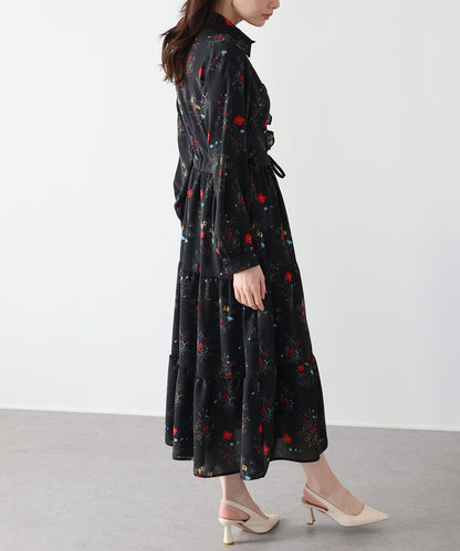 襟付きフリルワンピース