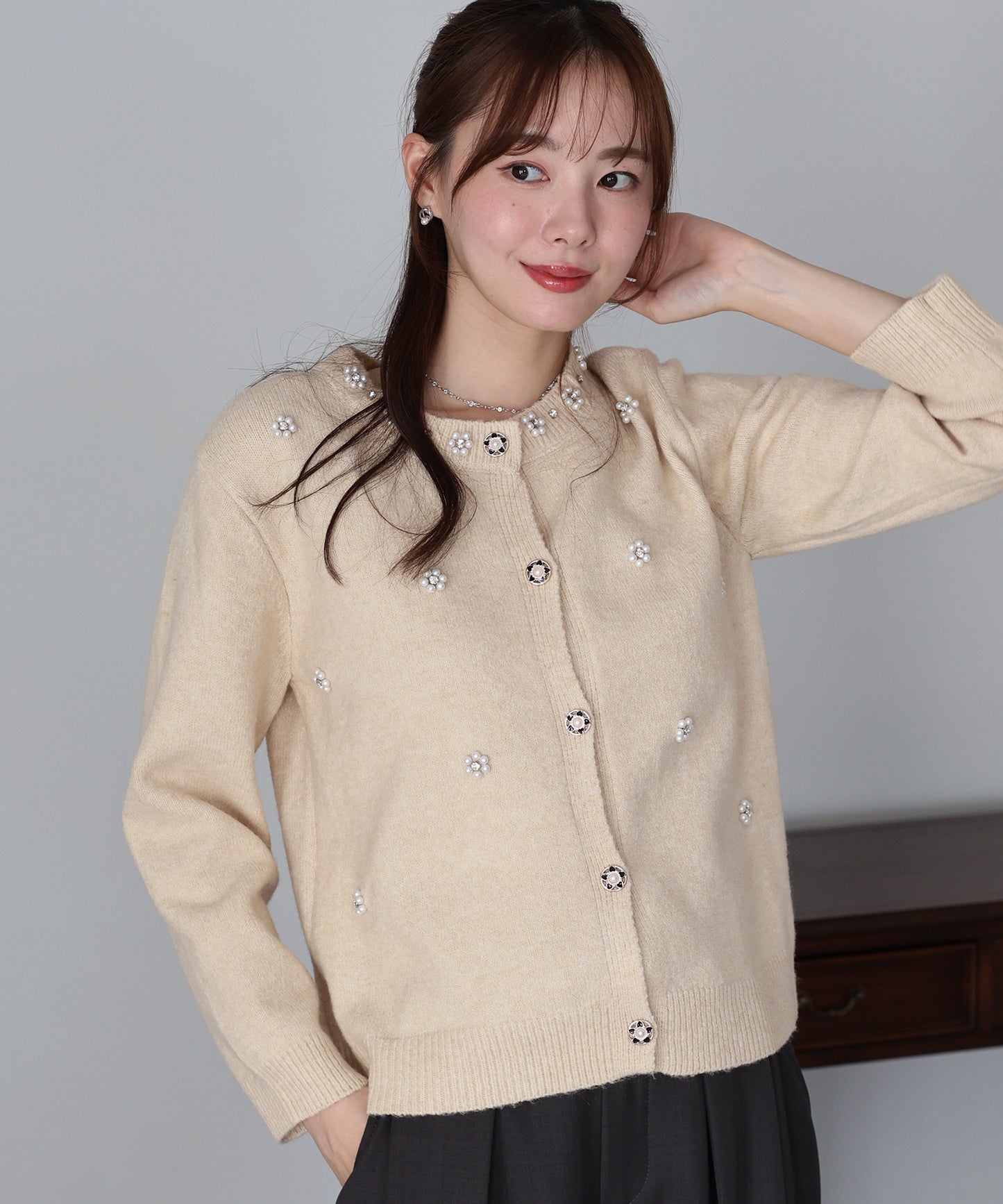 【TIME SALE】フラワービジューカーディガン