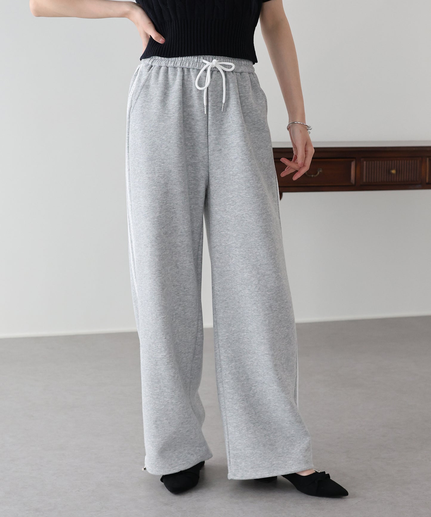 【早割5％OFF】サイドレーススウェットパンツ