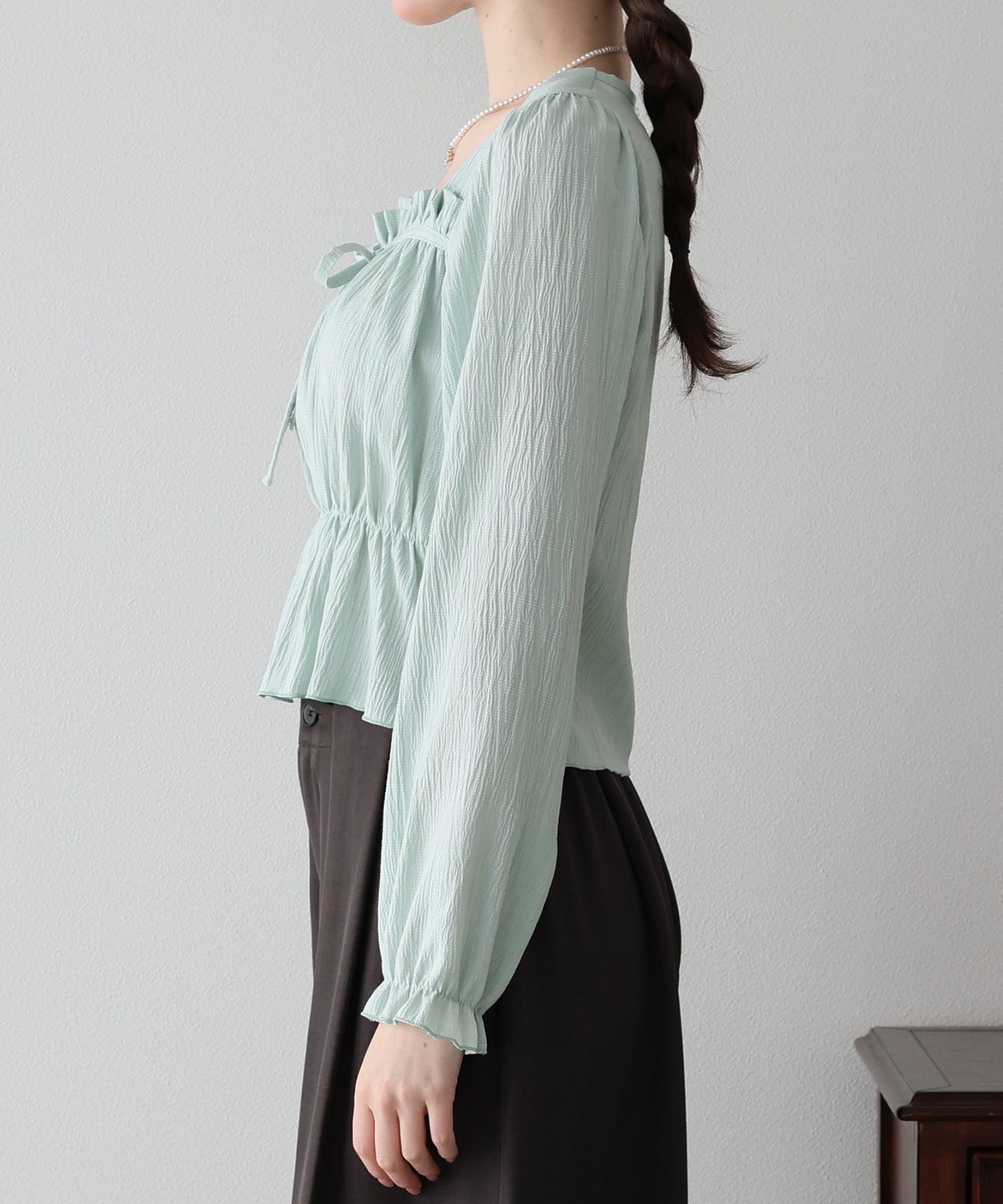 【早割5％OFF】スクエアネックギャザーブラウス【ネコポス】