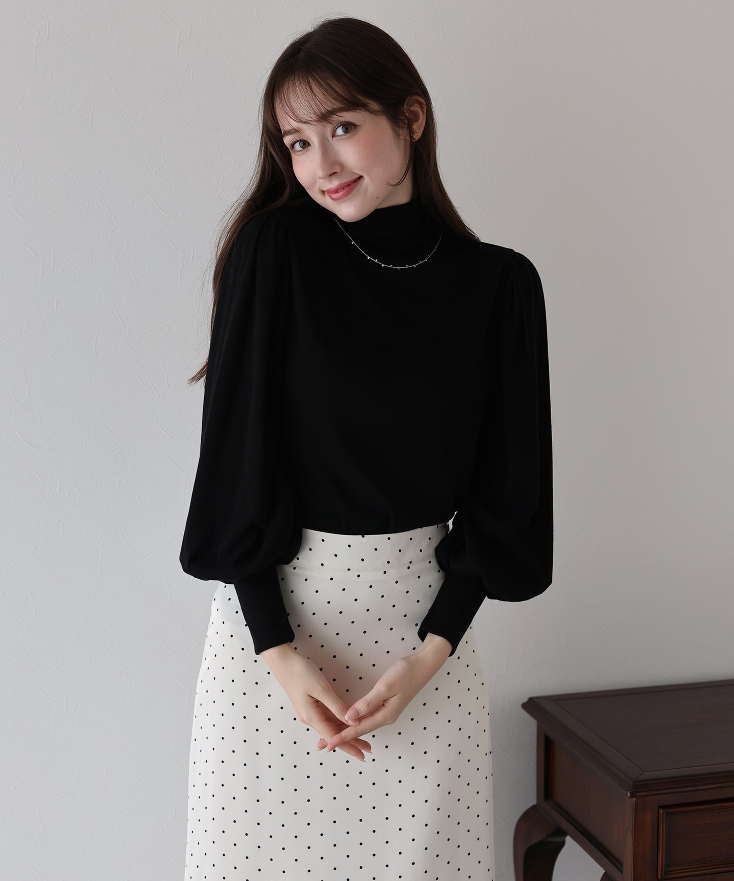 パフスリーブハイネックカットソー【ネコポス】