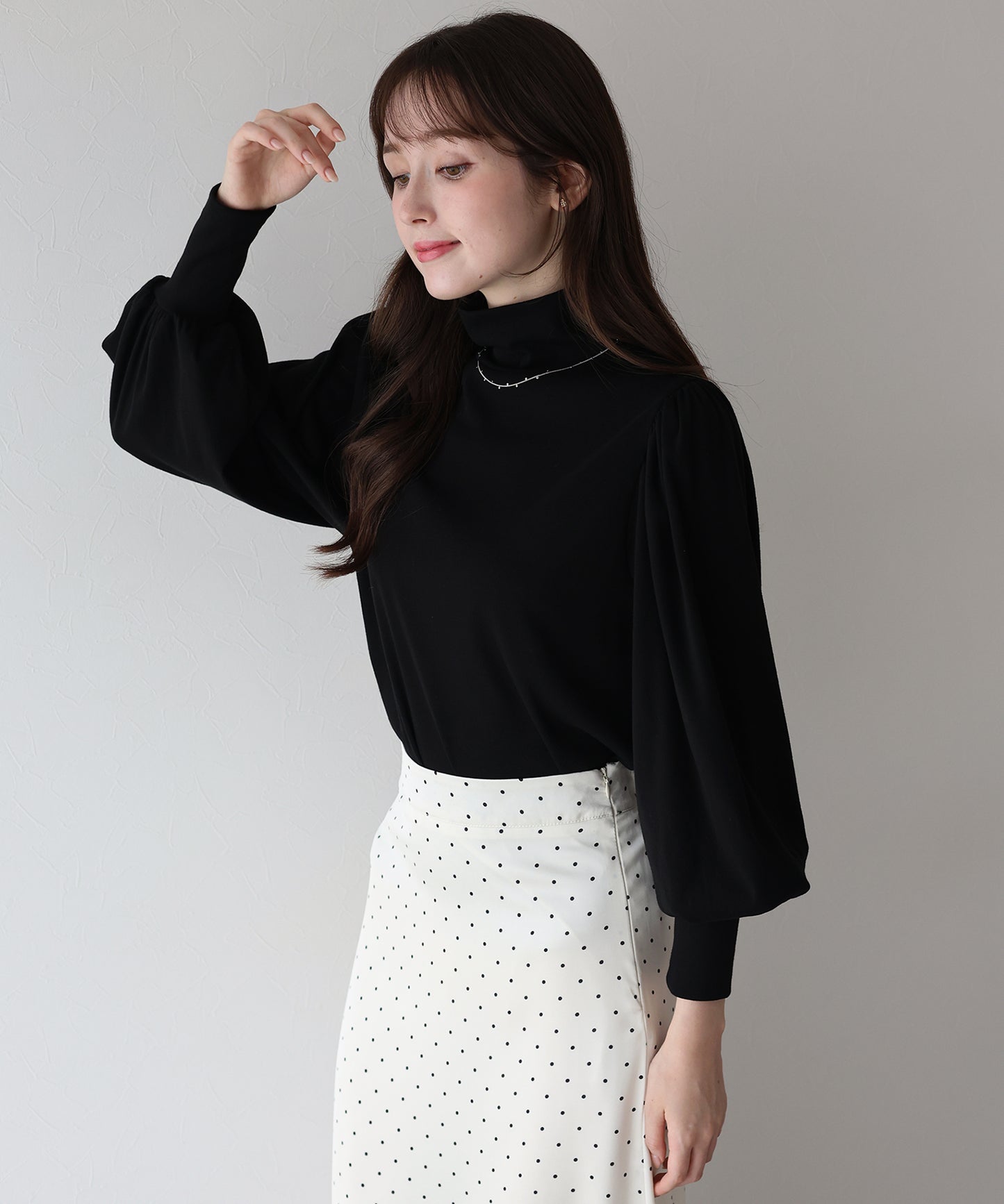 パフスリーブハイネックカットソー【ネコポス】