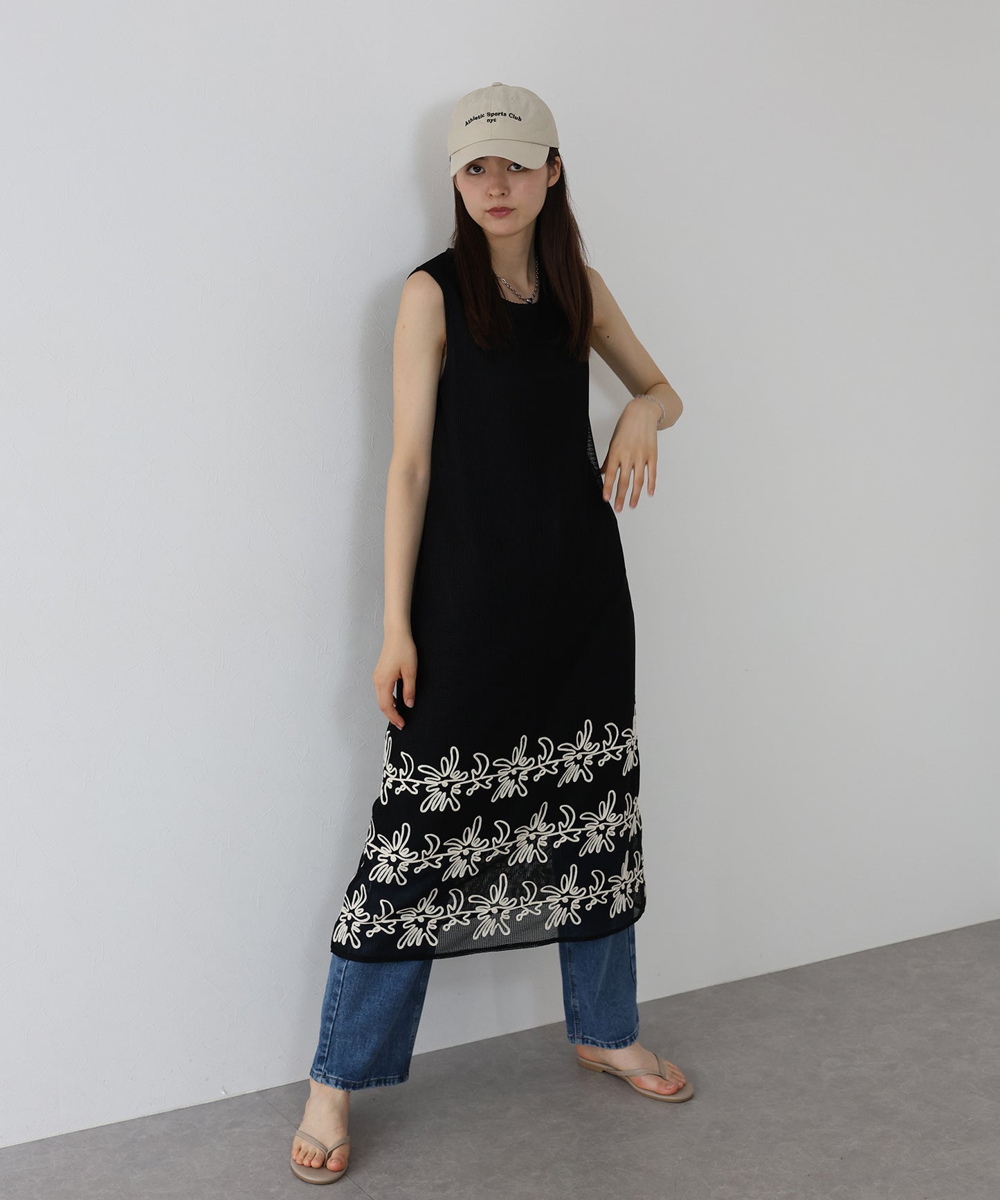 【新商品限定5％OFF（火）】コード刺繍レースワンピース[J by blue]